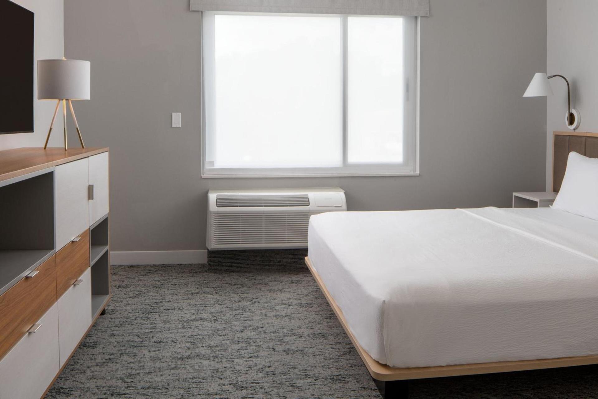 TownePlace Suites by Marriott Pensacola West I-10 photo 16
