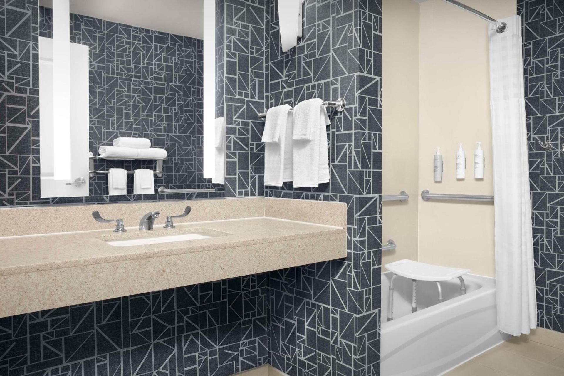 Homewood Suites Dallas Downtown photo 5