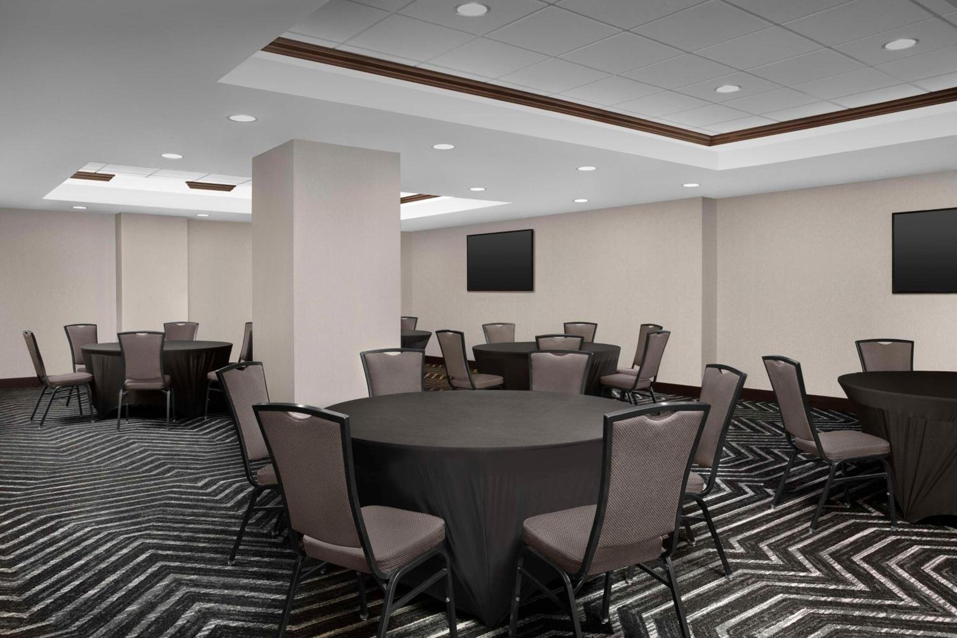 Homewood Suites Dallas Downtown photo 1