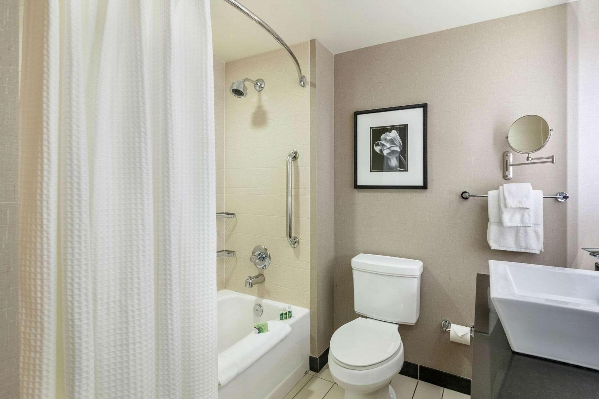 Cambria Hotel Pittsburgh - Downtown photo 16