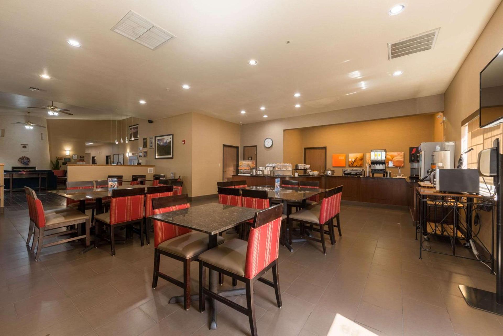 Comfort Inn & Suites Alamosa photo 100