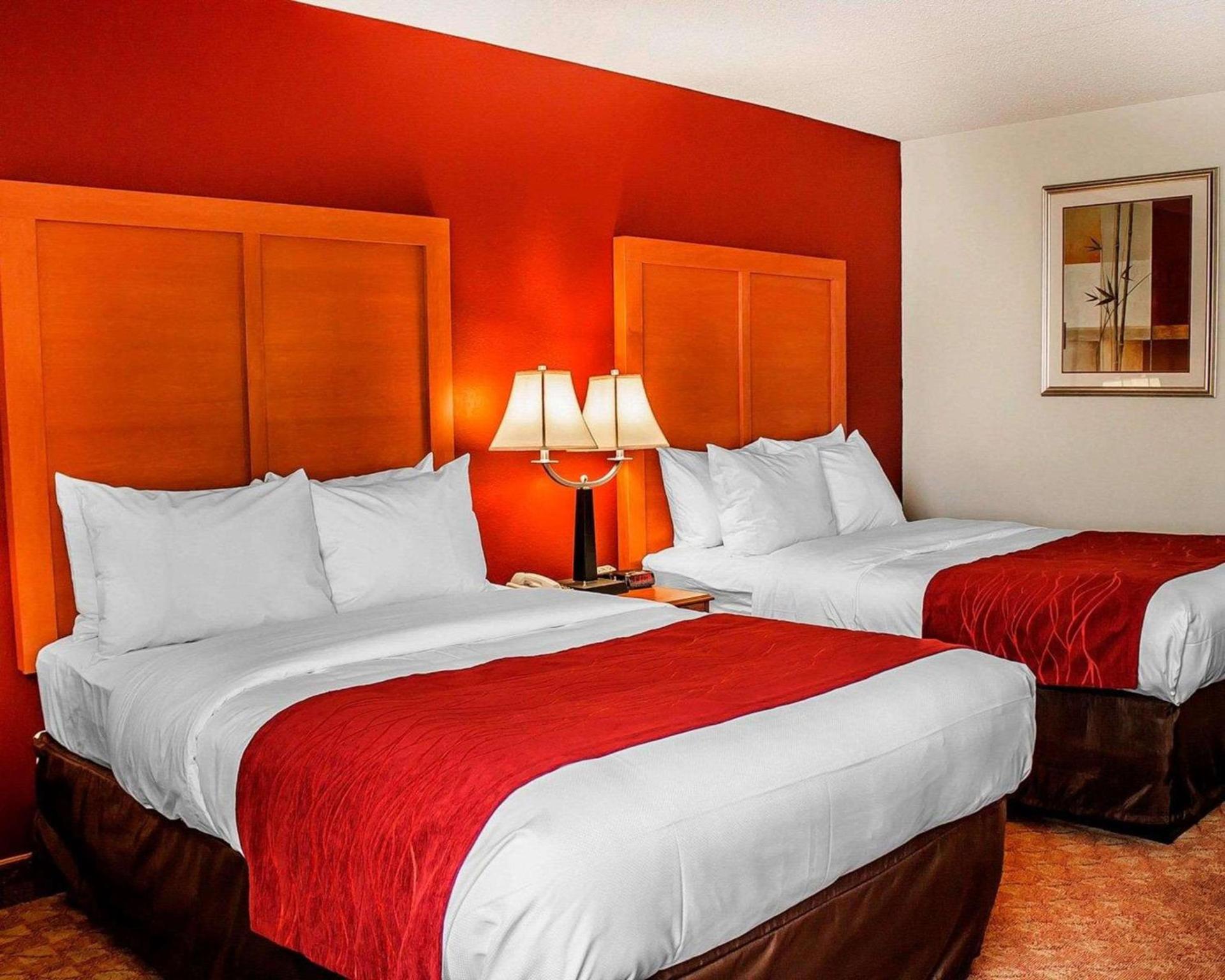 Quality Inn Lima Northeast photo 21