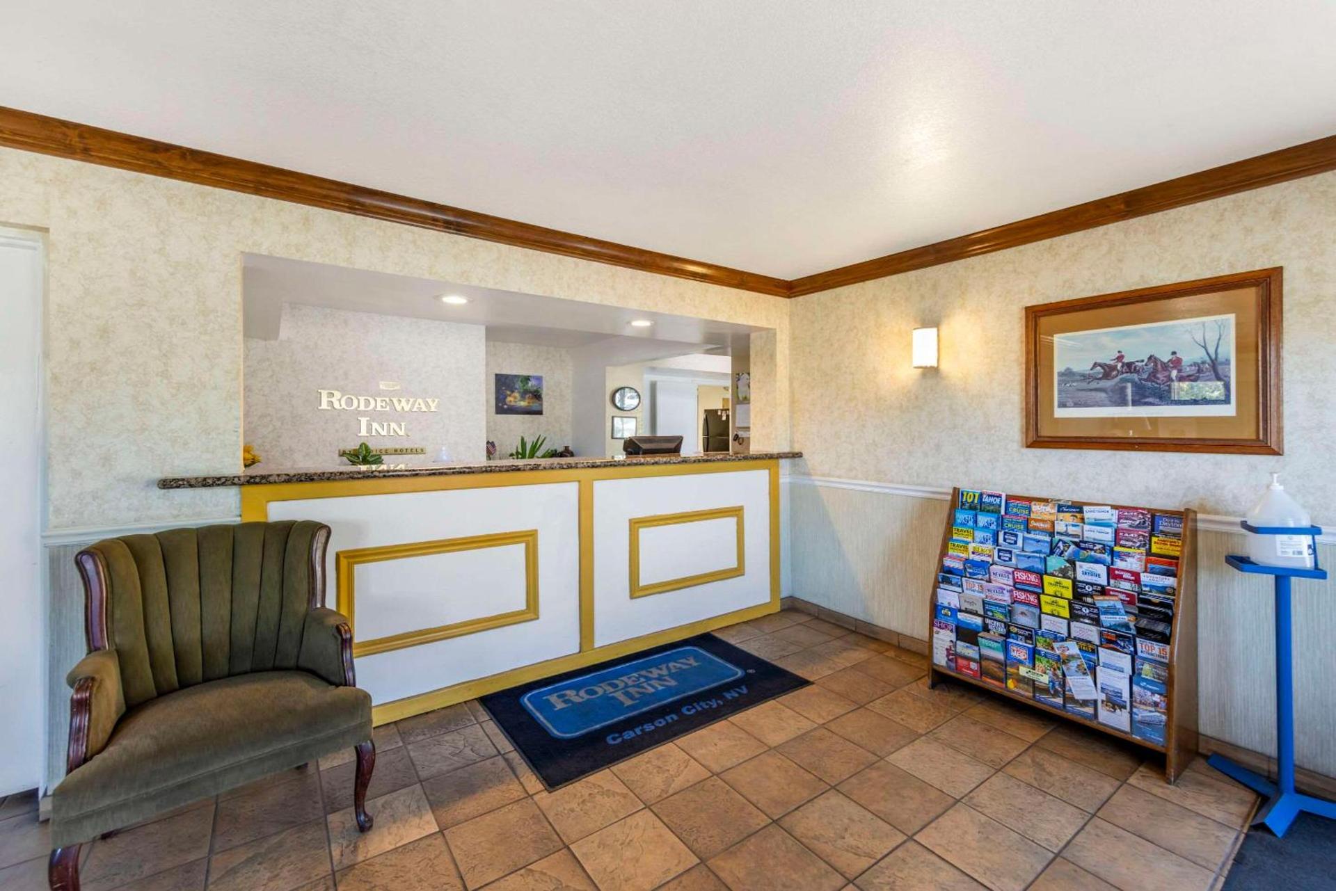 Rodeway Inn at Nevada State Capitol photo 3