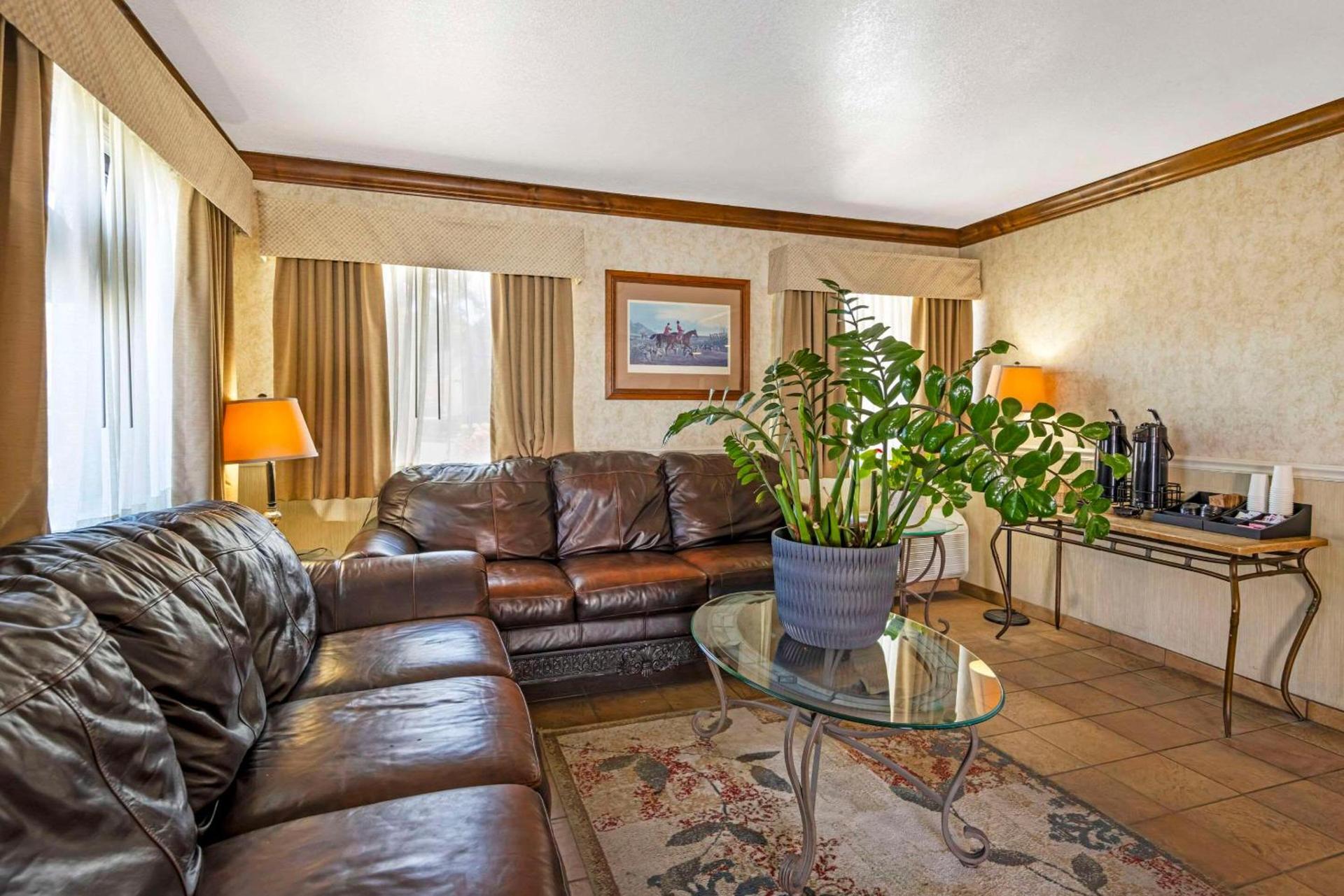 Rodeway Inn at Nevada State Capitol photo 5