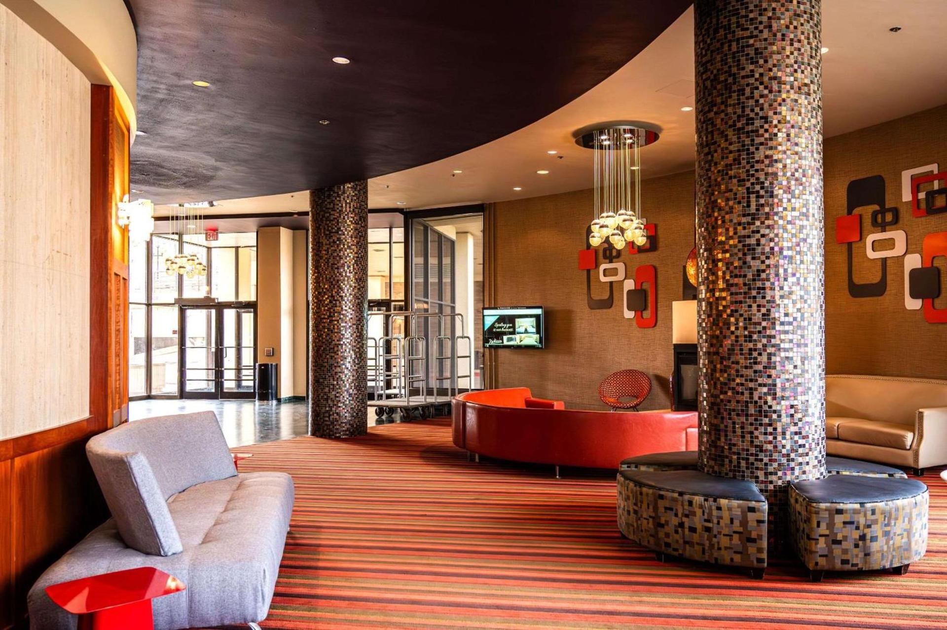 Radisson Hotel Duluth-Harborview photo 9