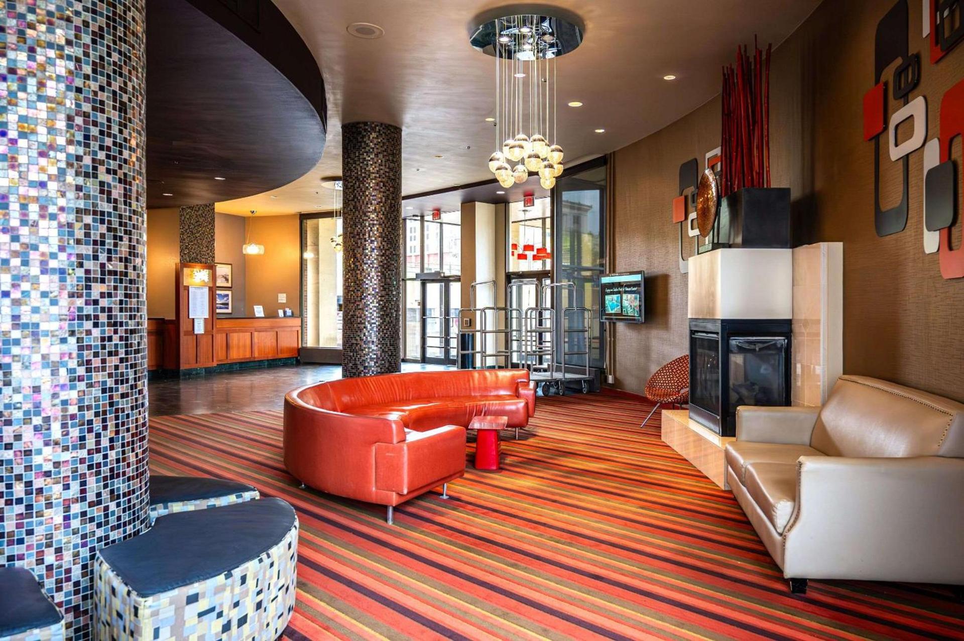 Radisson Hotel Duluth-Harborview photo 8