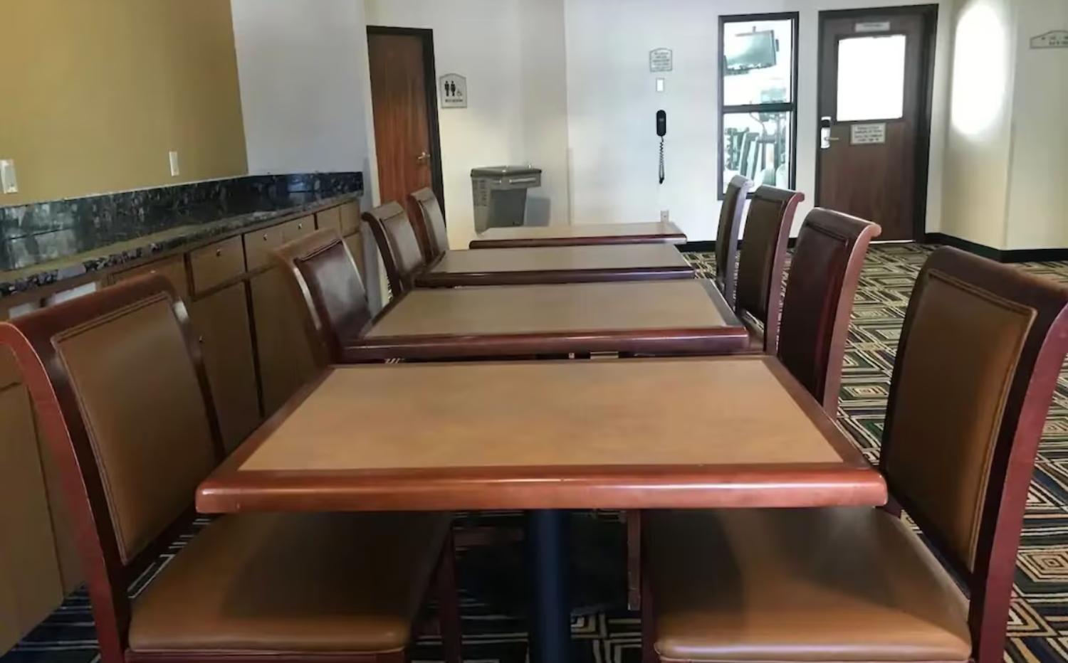 Blue Way Inn Eagan Extended Stay Minneapolis Airport Eagan North MN photo 18