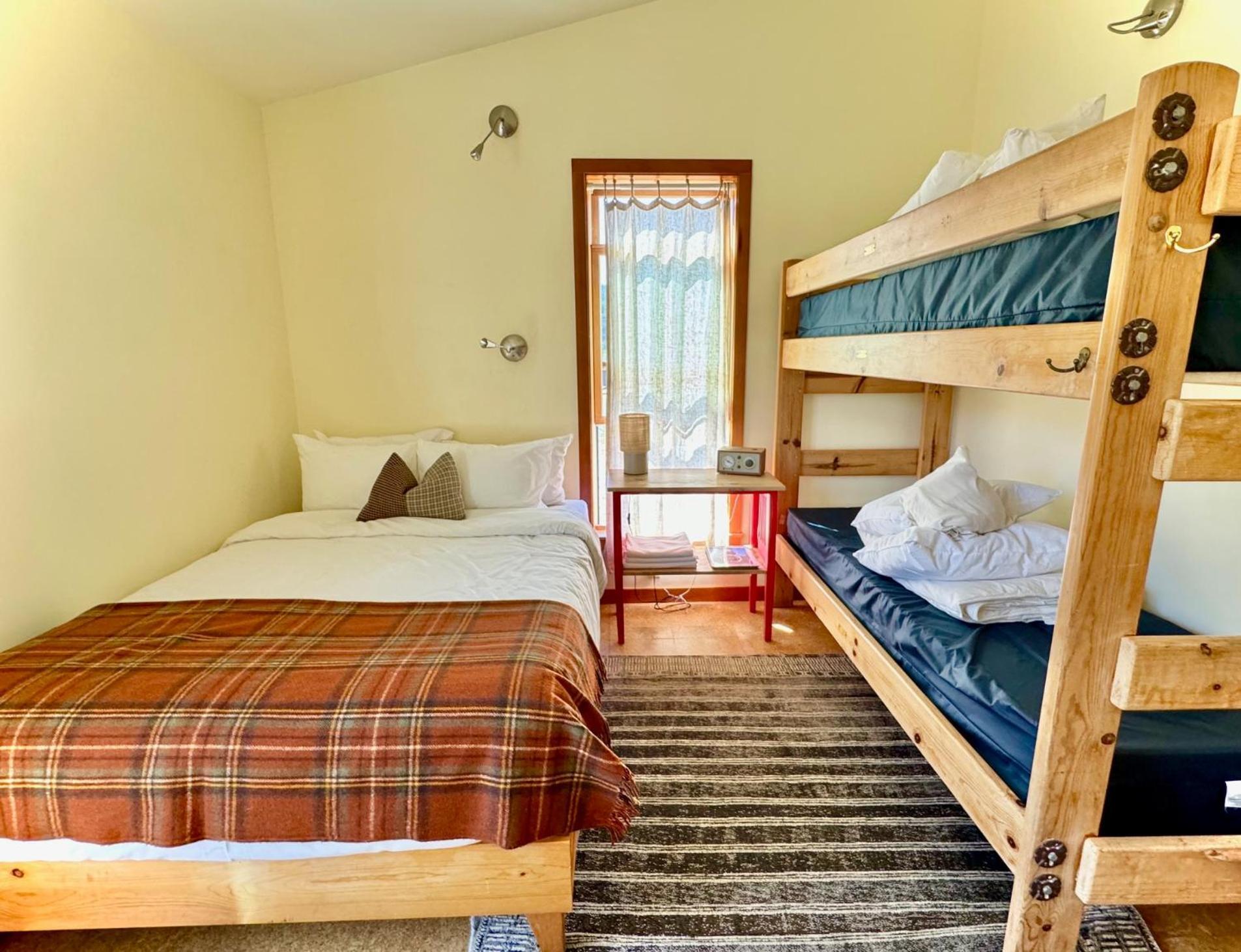 Limantour Lodge photo 15