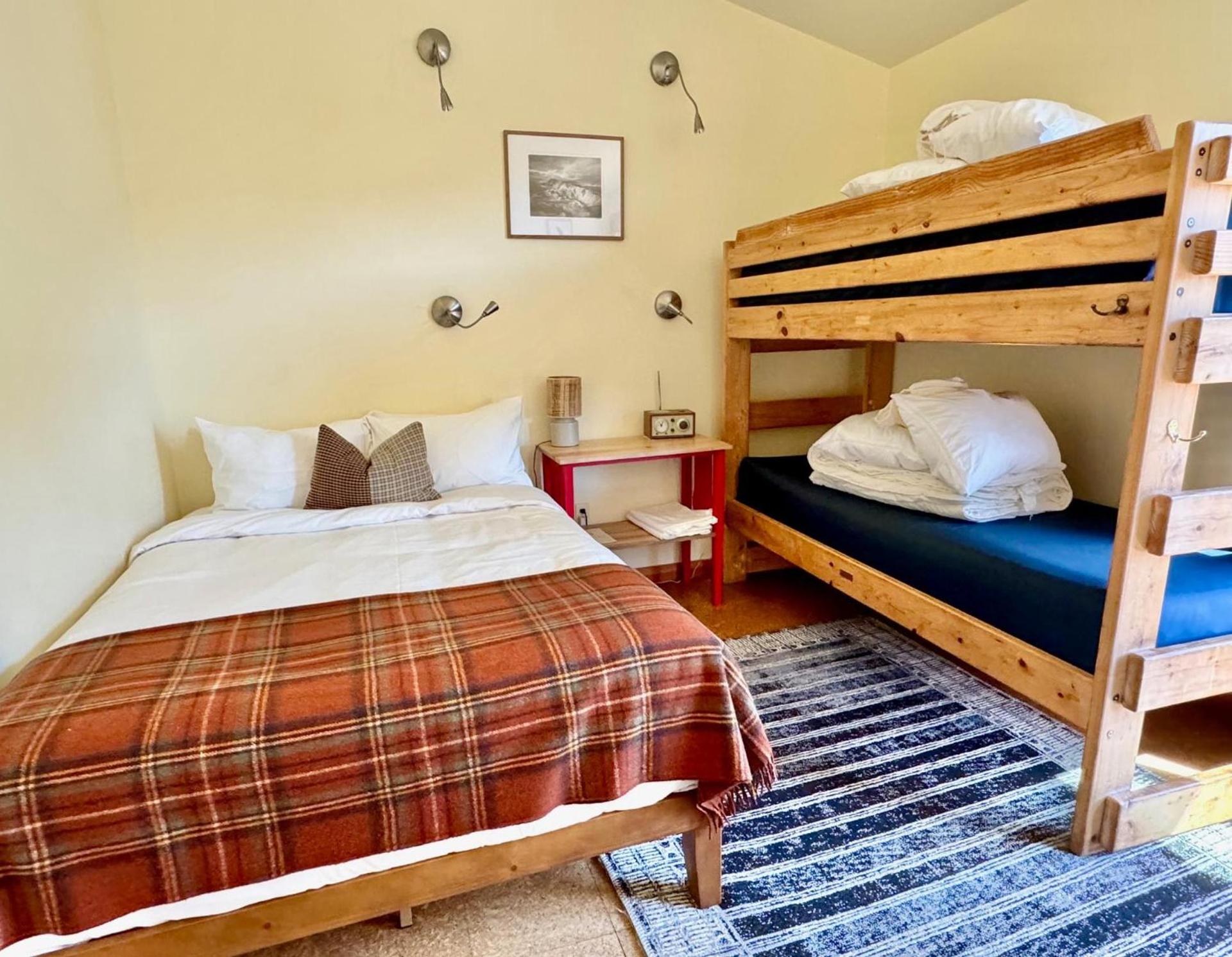 Limantour Lodge photo 17