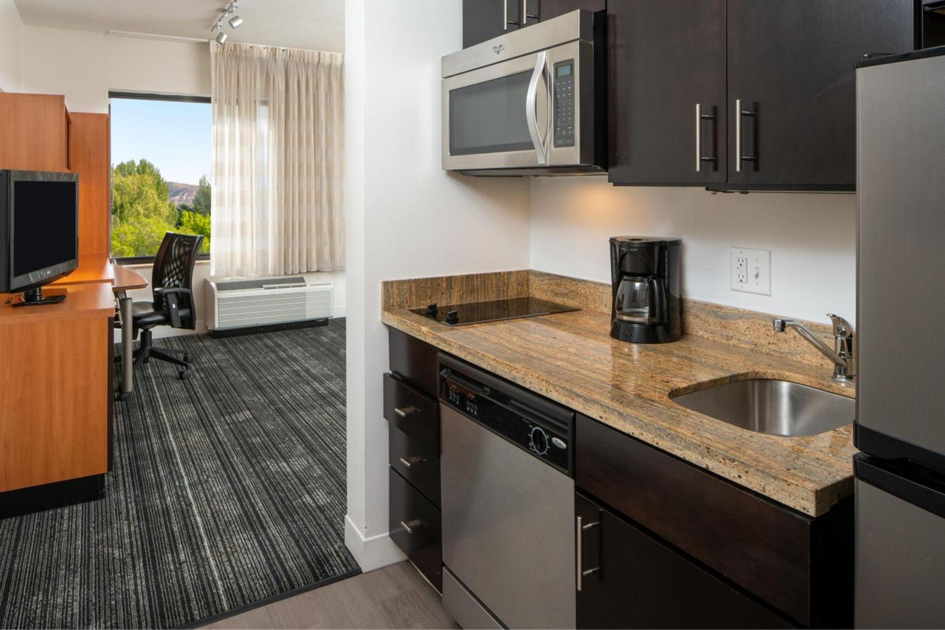 TownePlace Suites by Marriott Vernal photo 6