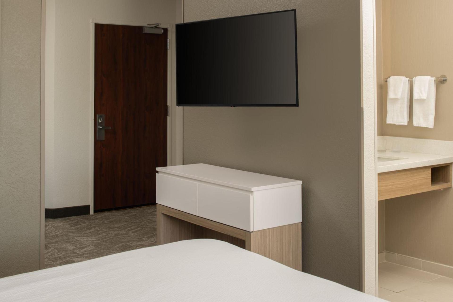 SpringHill Suites by Marriott Medford photo 17