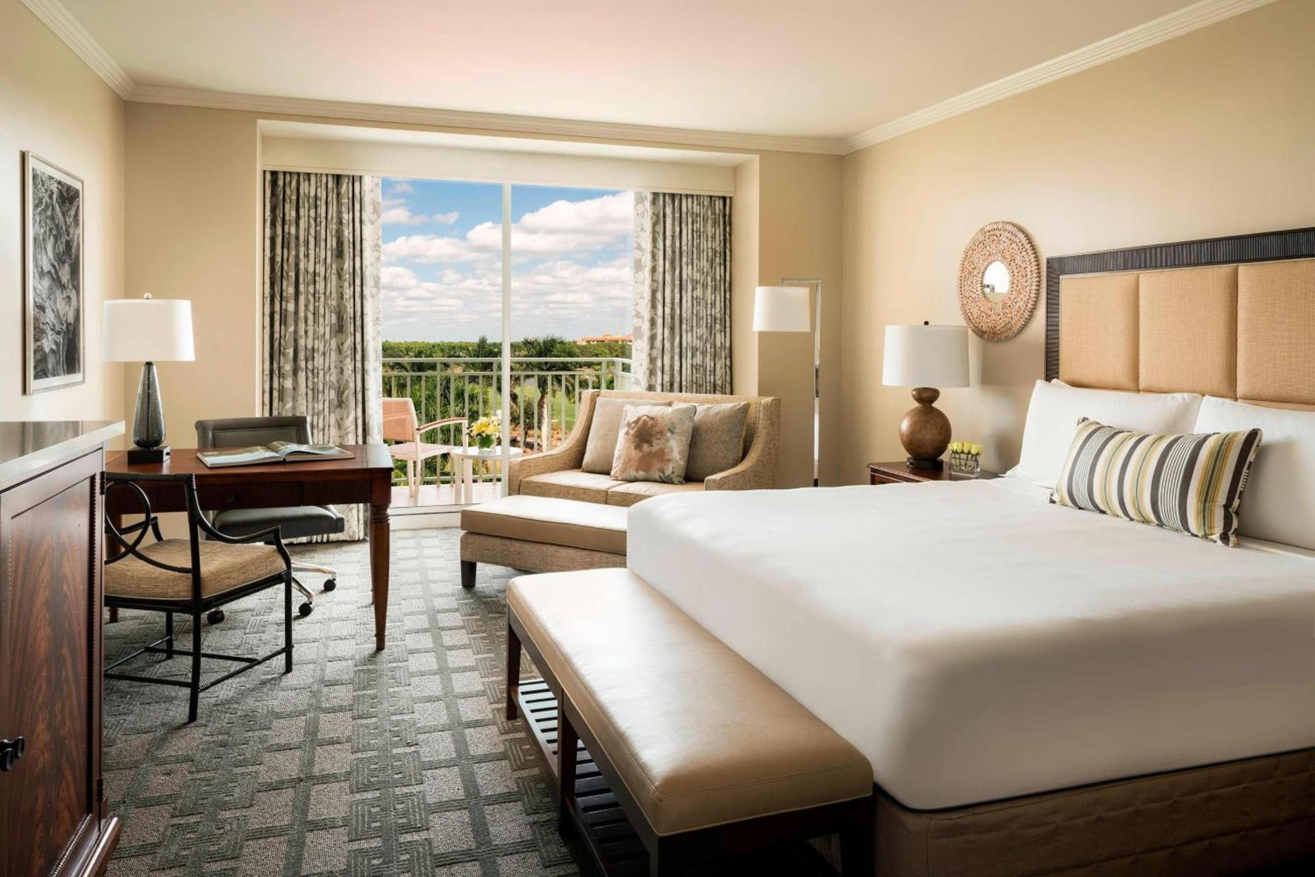 The Ritz-Carlton Naples, Tiburon photo 7