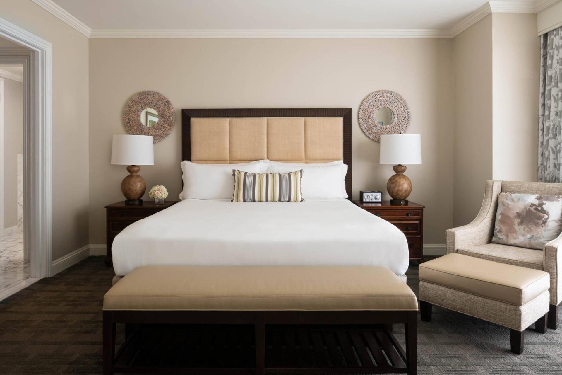The Ritz-Carlton Naples, Tiburon photo 10