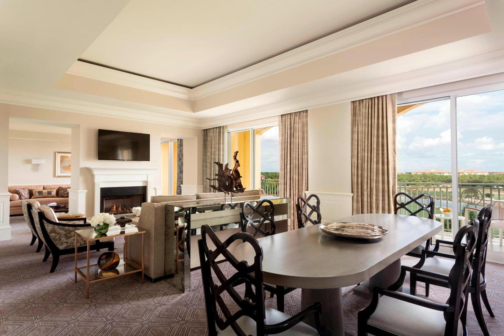 The Ritz-Carlton Naples, Tiburon photo 24