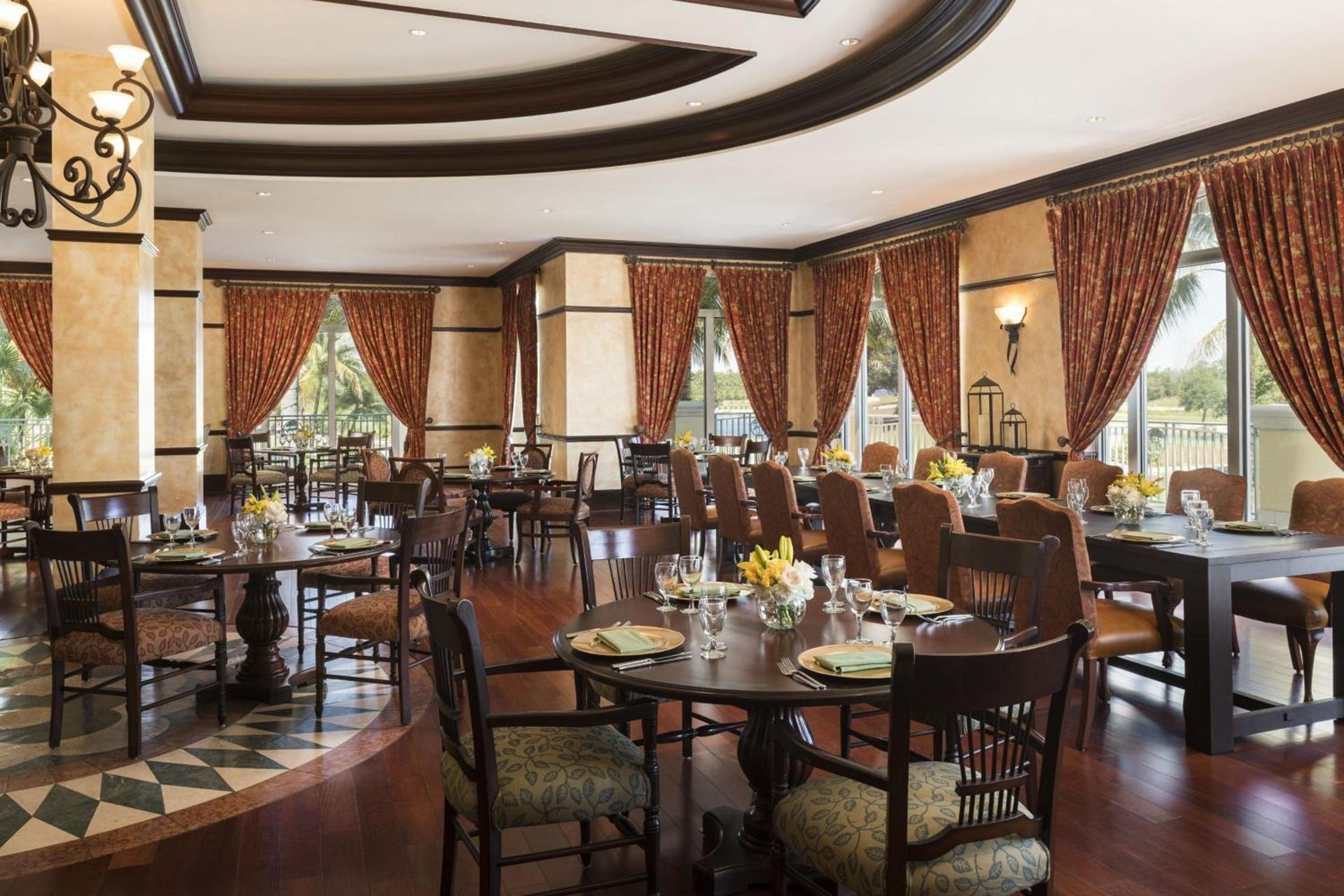 The Ritz-Carlton Naples, Tiburon photo 27