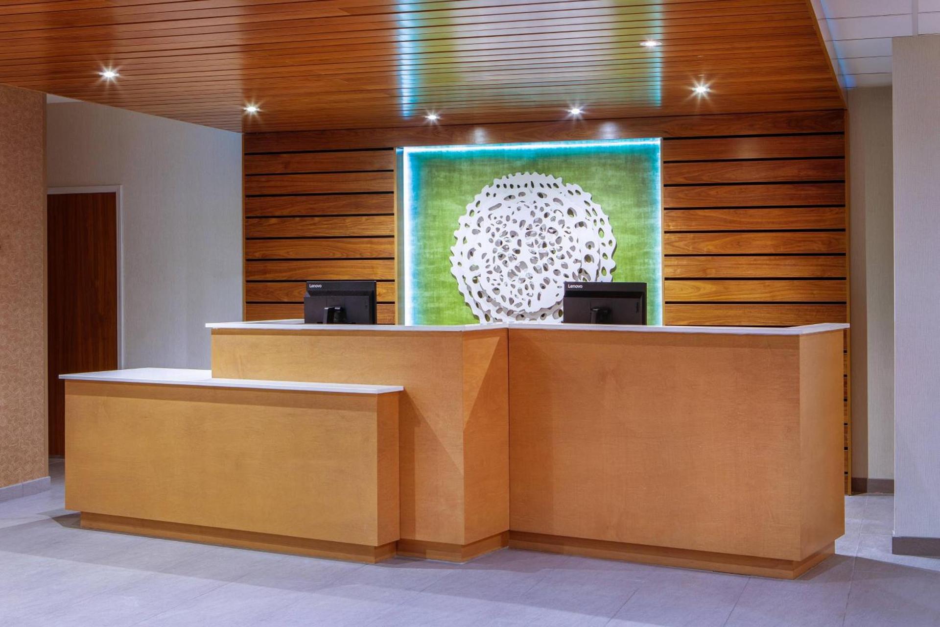 Fairfield Inn & Suites by Marriott McPherson photo 3