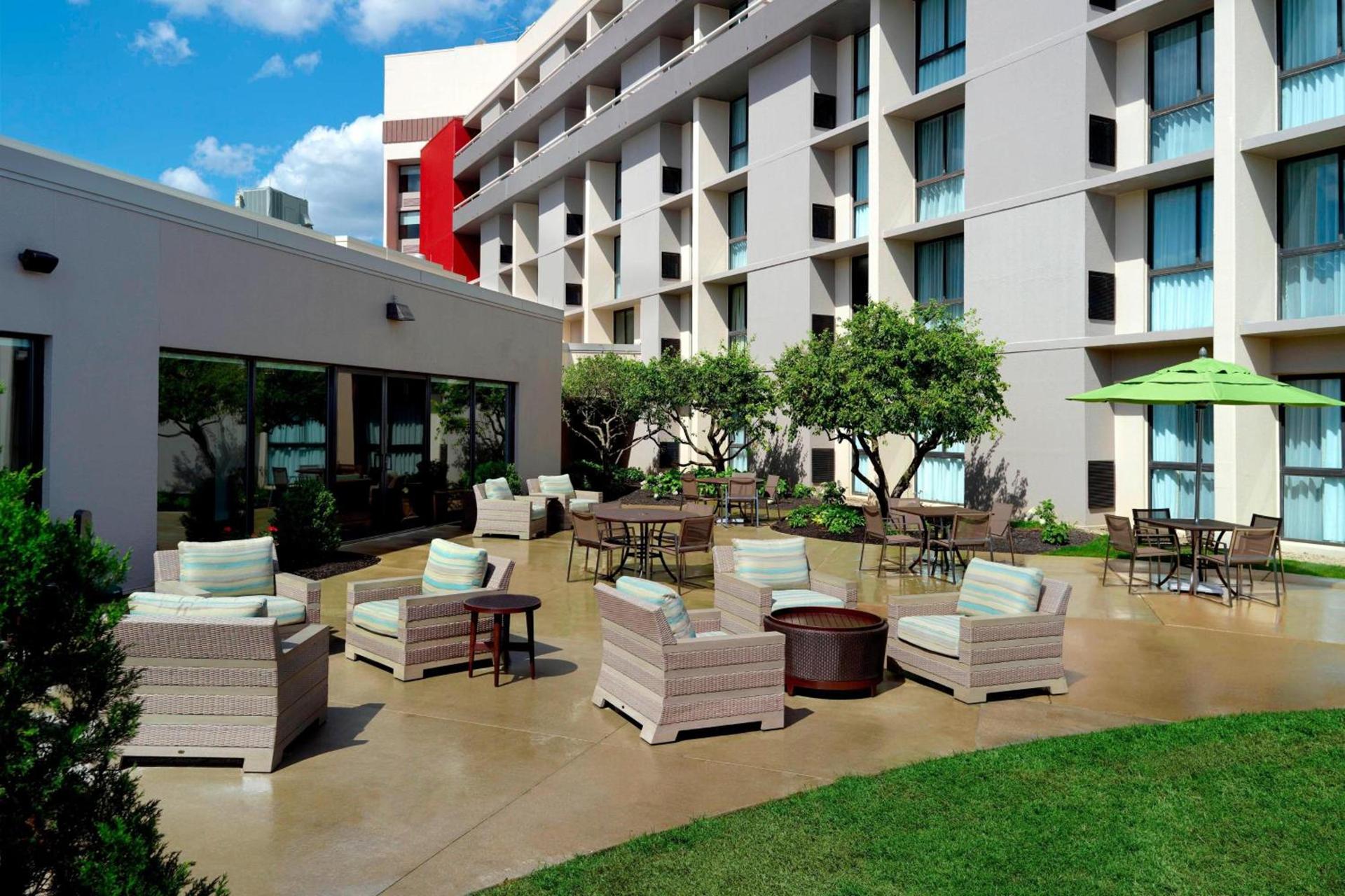 Marriott at the University of Dayton photo 56