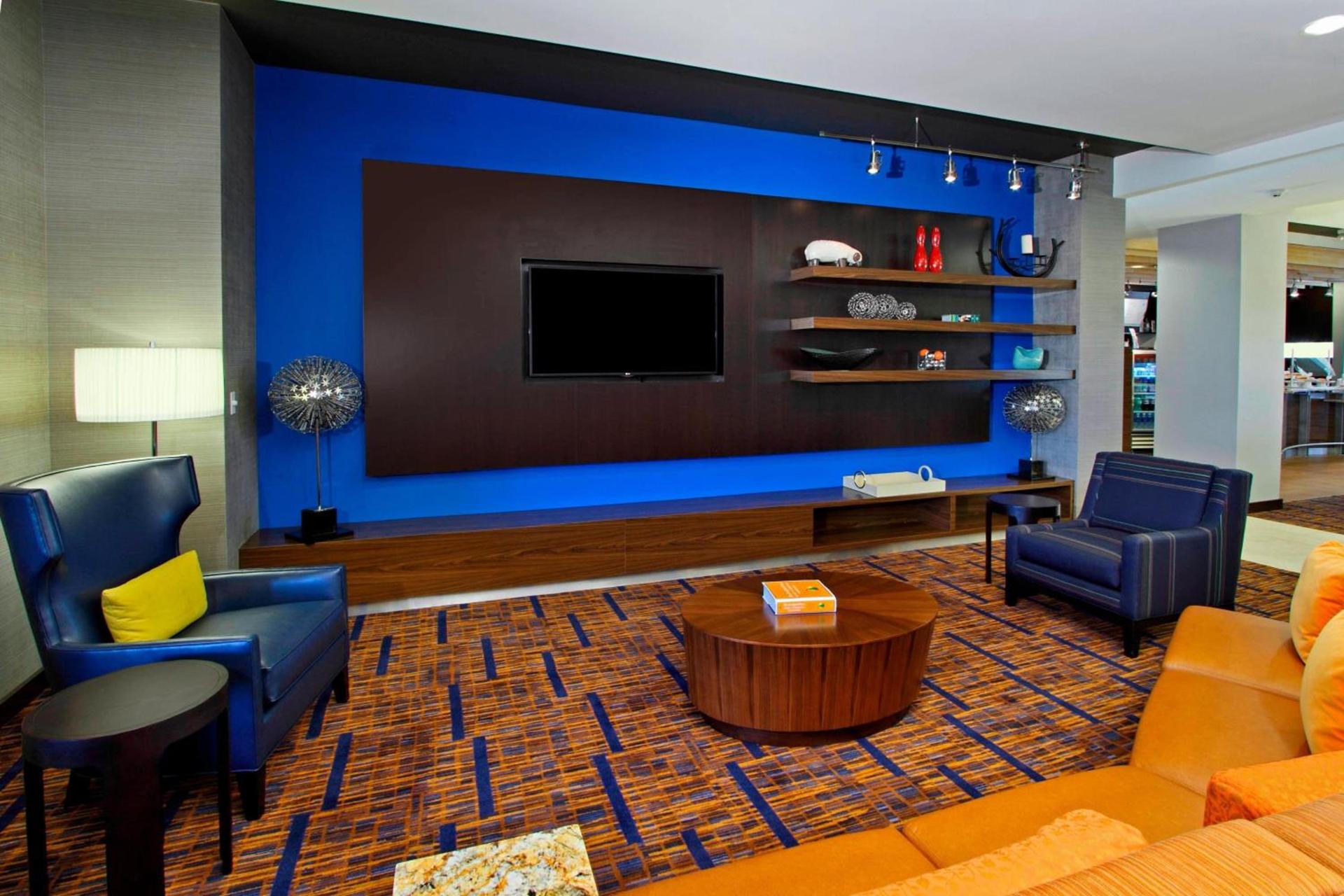 Courtyard by Marriott Victoria photo 4