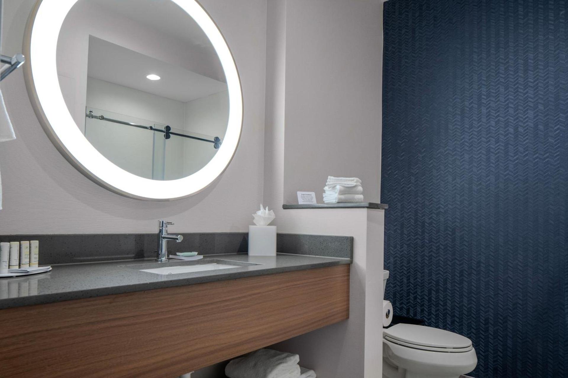 Fairfield by Marriott Inn & Suites Dallas McKinney photo 13