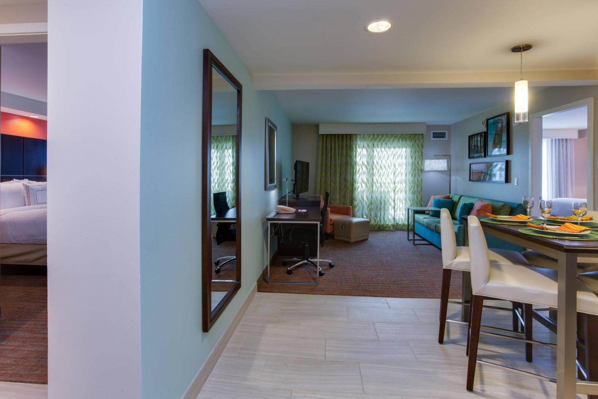 Residence Inn by Marriott Daytona Beach Oceanfront photo 14