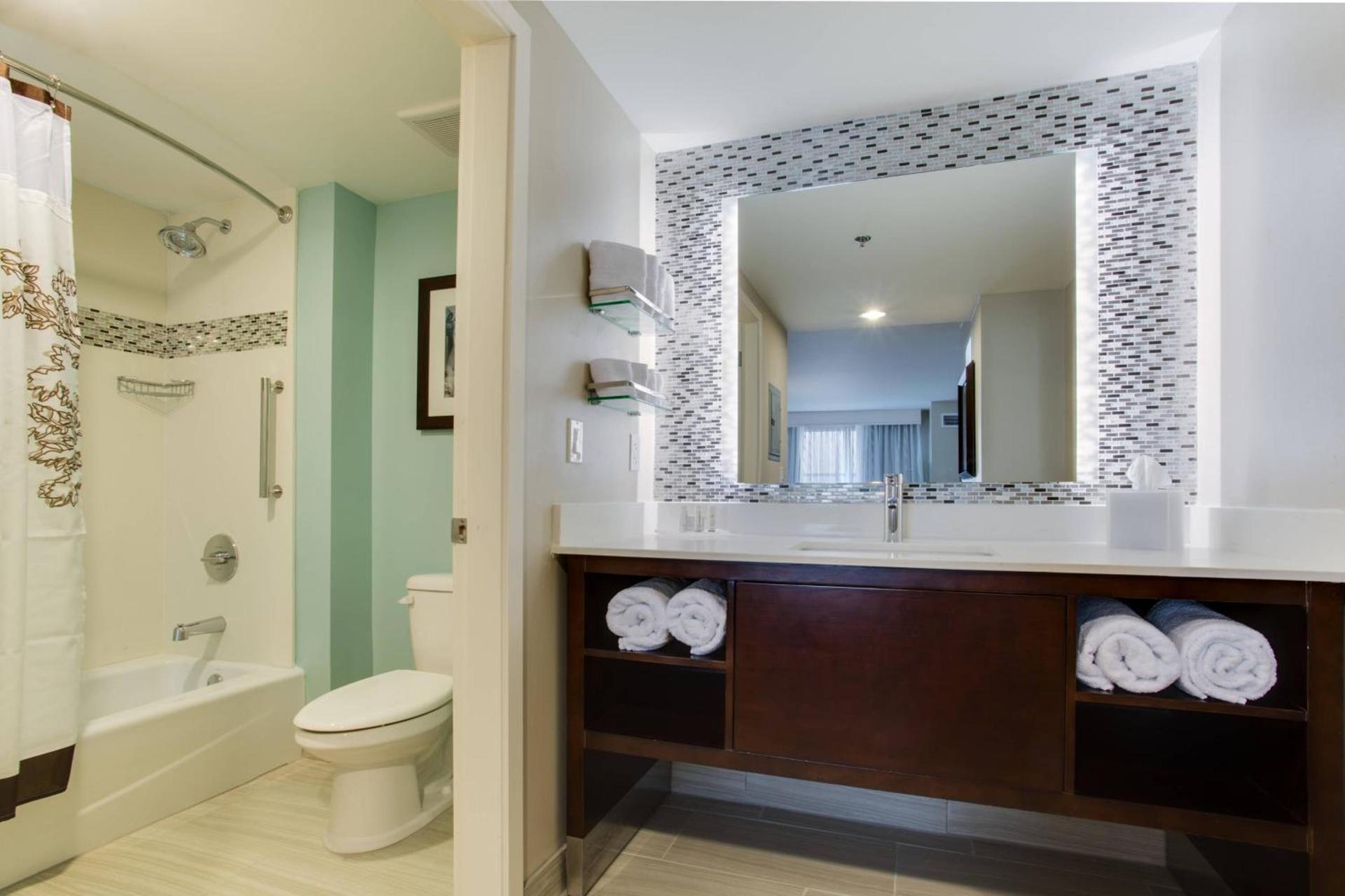 Residence Inn by Marriott Daytona Beach Oceanfront photo 22
