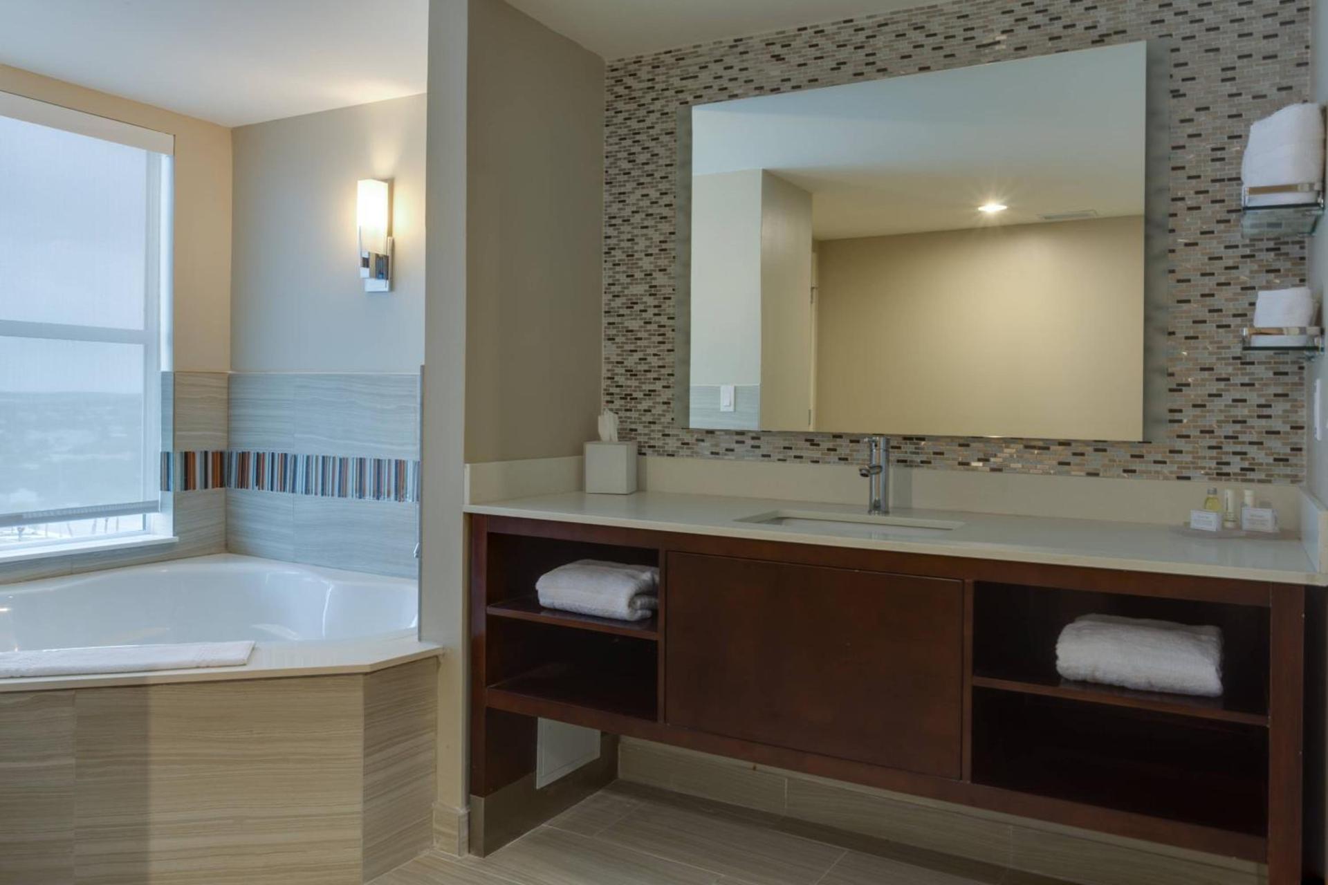 Residence Inn by Marriott Daytona Beach Oceanfront photo 23
