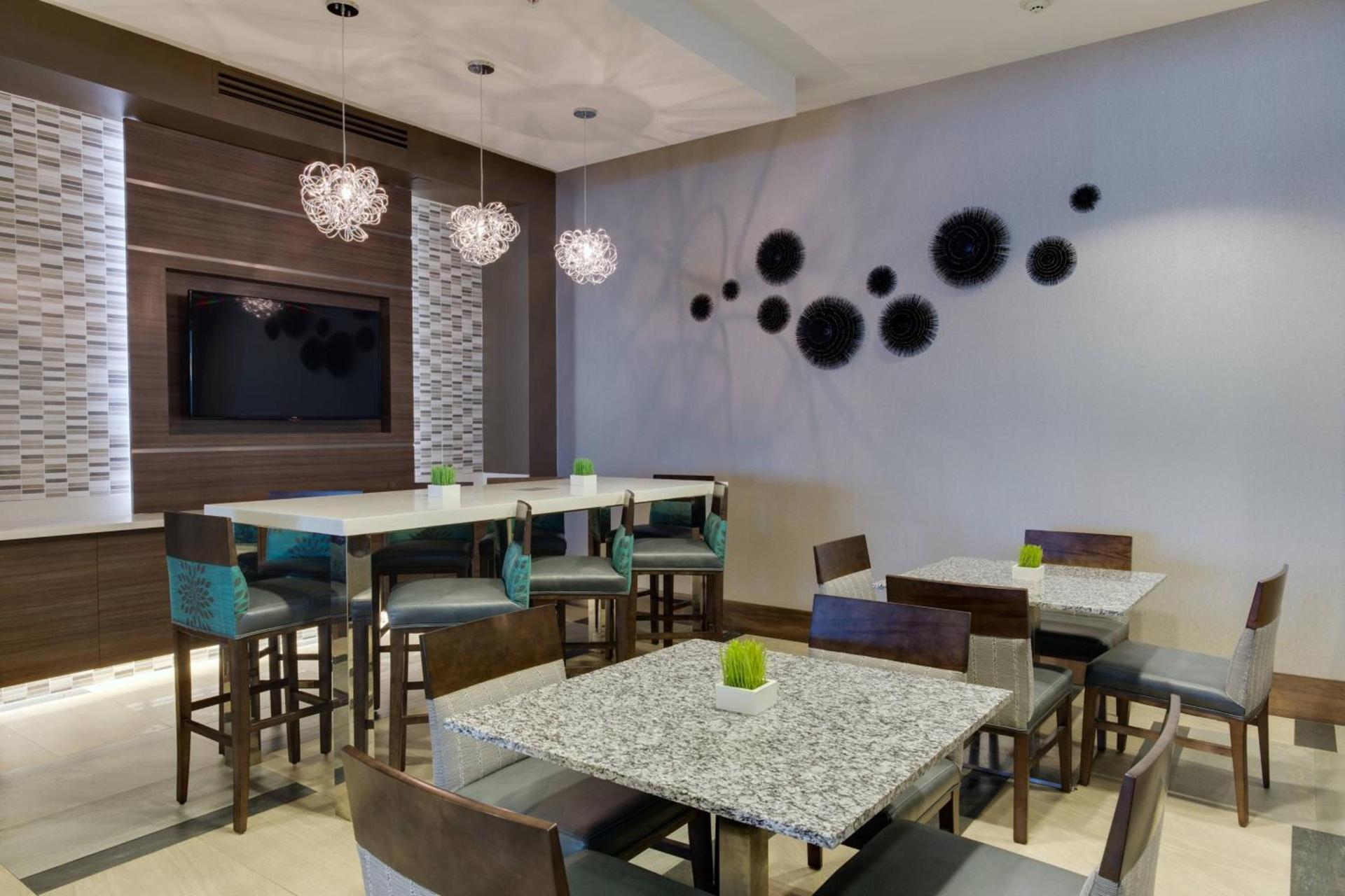 Residence Inn by Marriott Daytona Beach Oceanfront photo 25