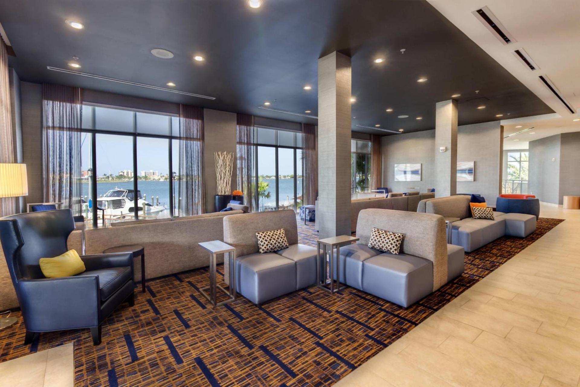 Courtyard by Marriott St. Petersburg Clearwater/Madeira Beach photo 25