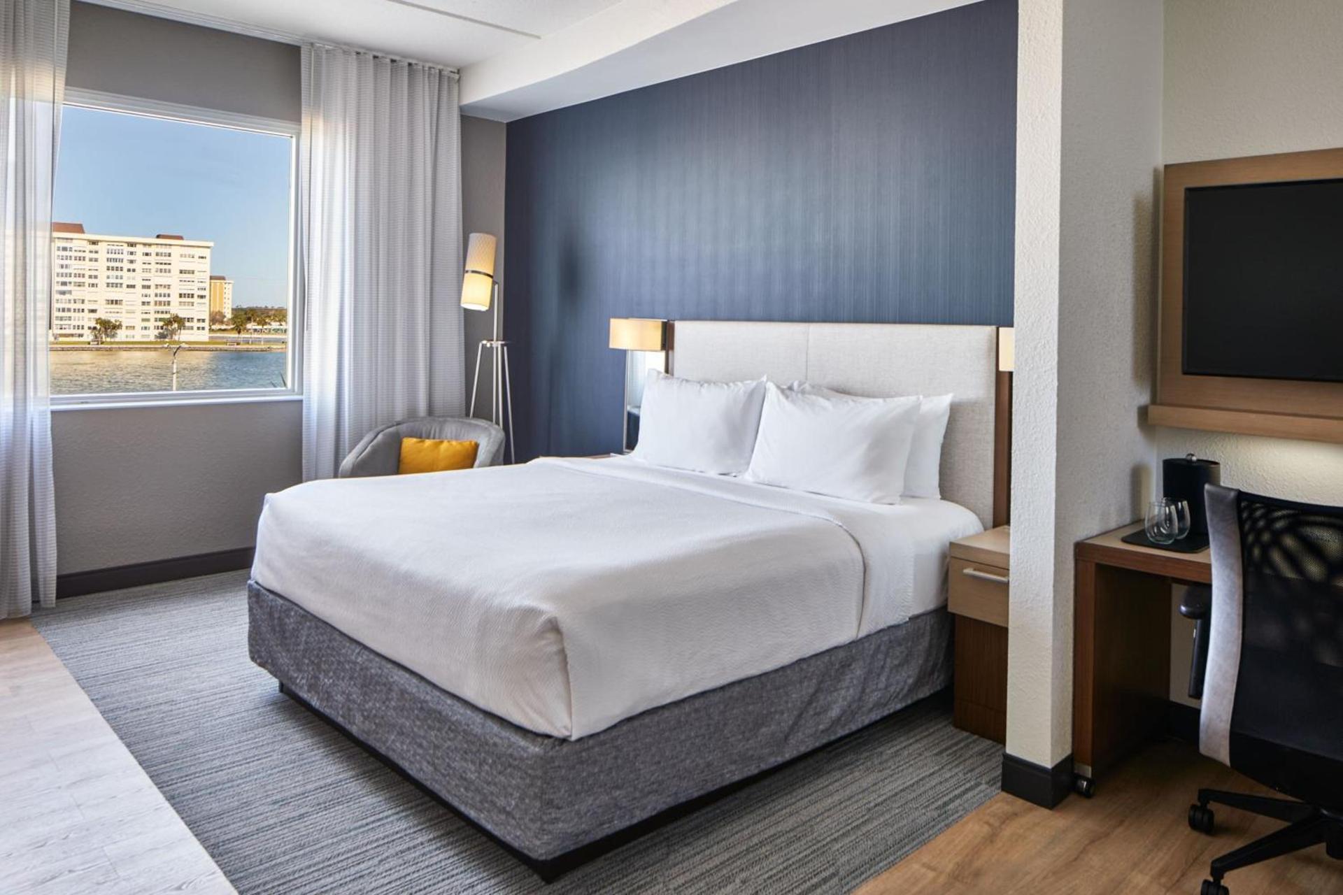 Courtyard by Marriott St. Petersburg Clearwater/Madeira Beach photo 33