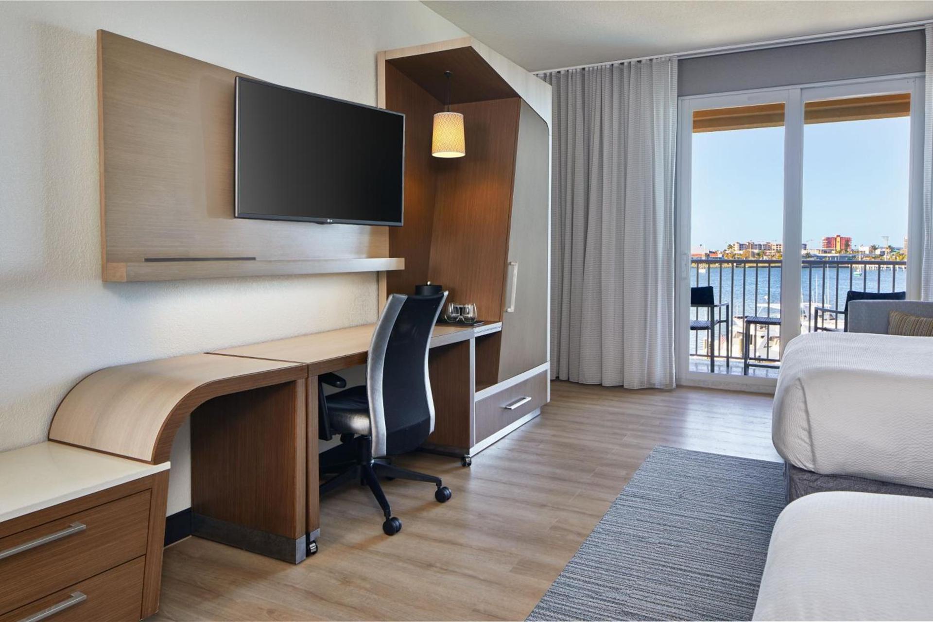 Courtyard by Marriott St. Petersburg Clearwater/Madeira Beach photo 49