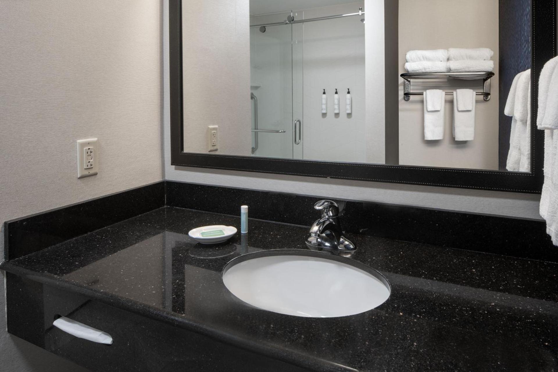 Fairfield Inn & Suites Orange Beach photo 9