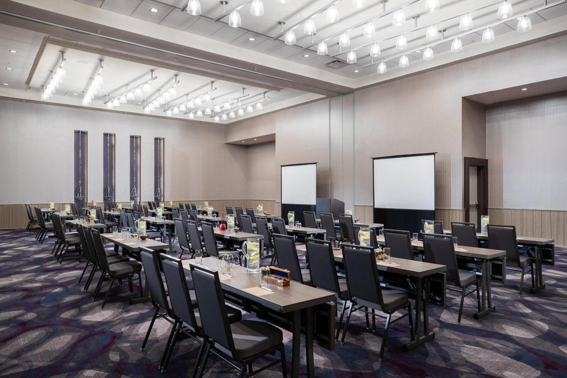 Renaissance Columbus Westerville-Polaris Hotel photo 53