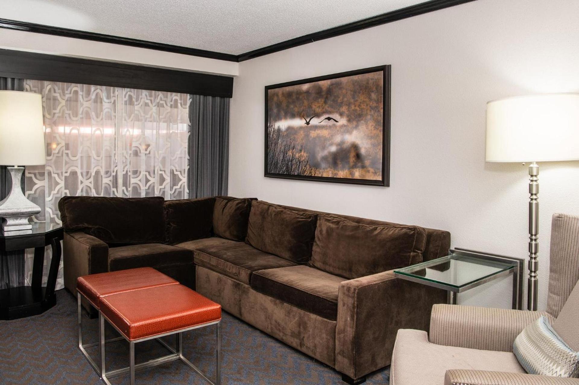 Sheraton Minneapolis West Hotel photo 28