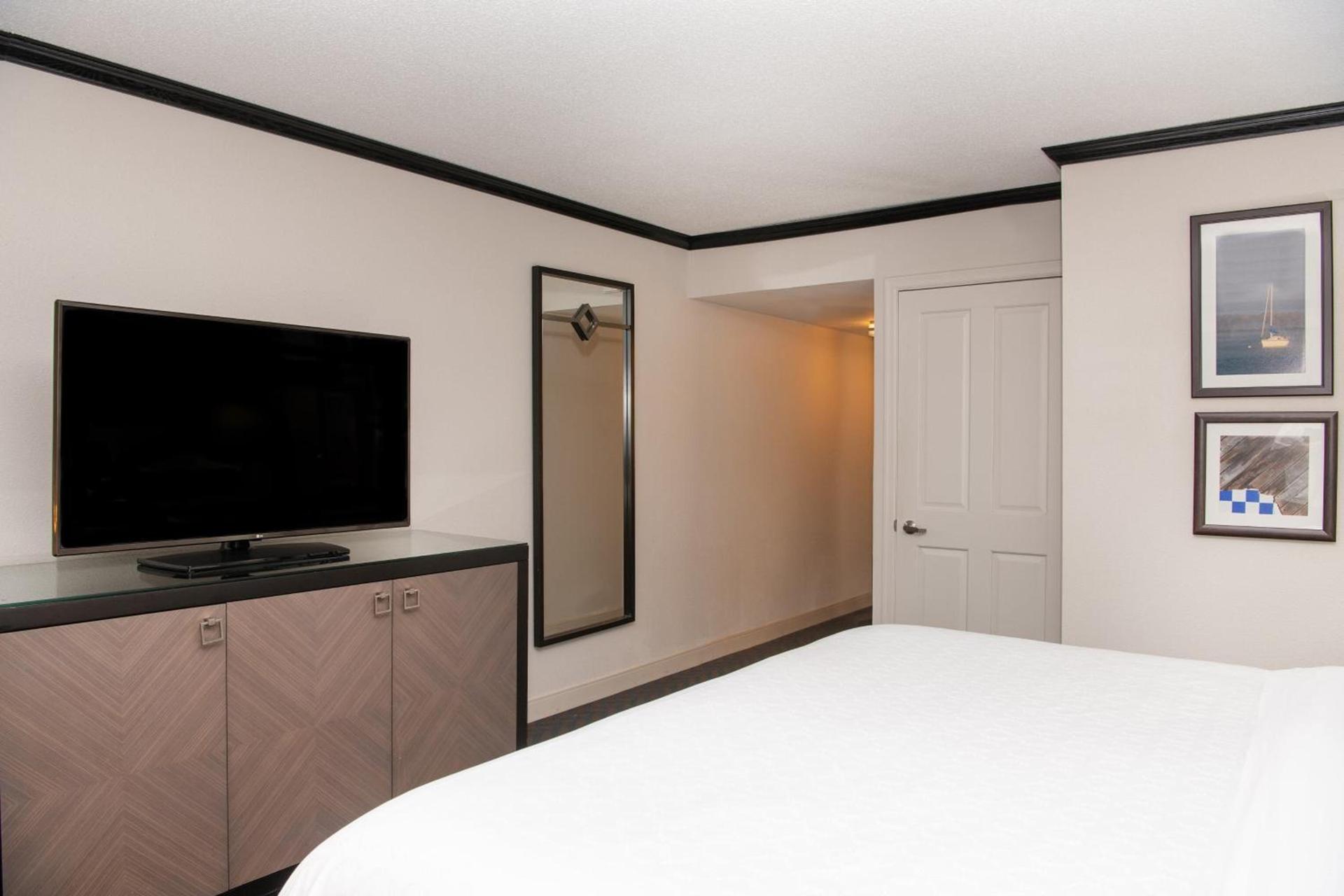 Sheraton Minneapolis West Hotel photo 29