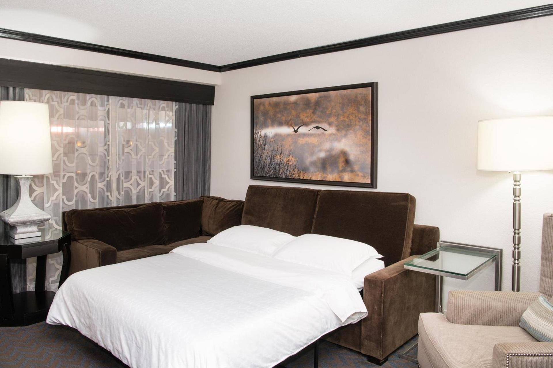 Sheraton Minneapolis West Hotel photo 31