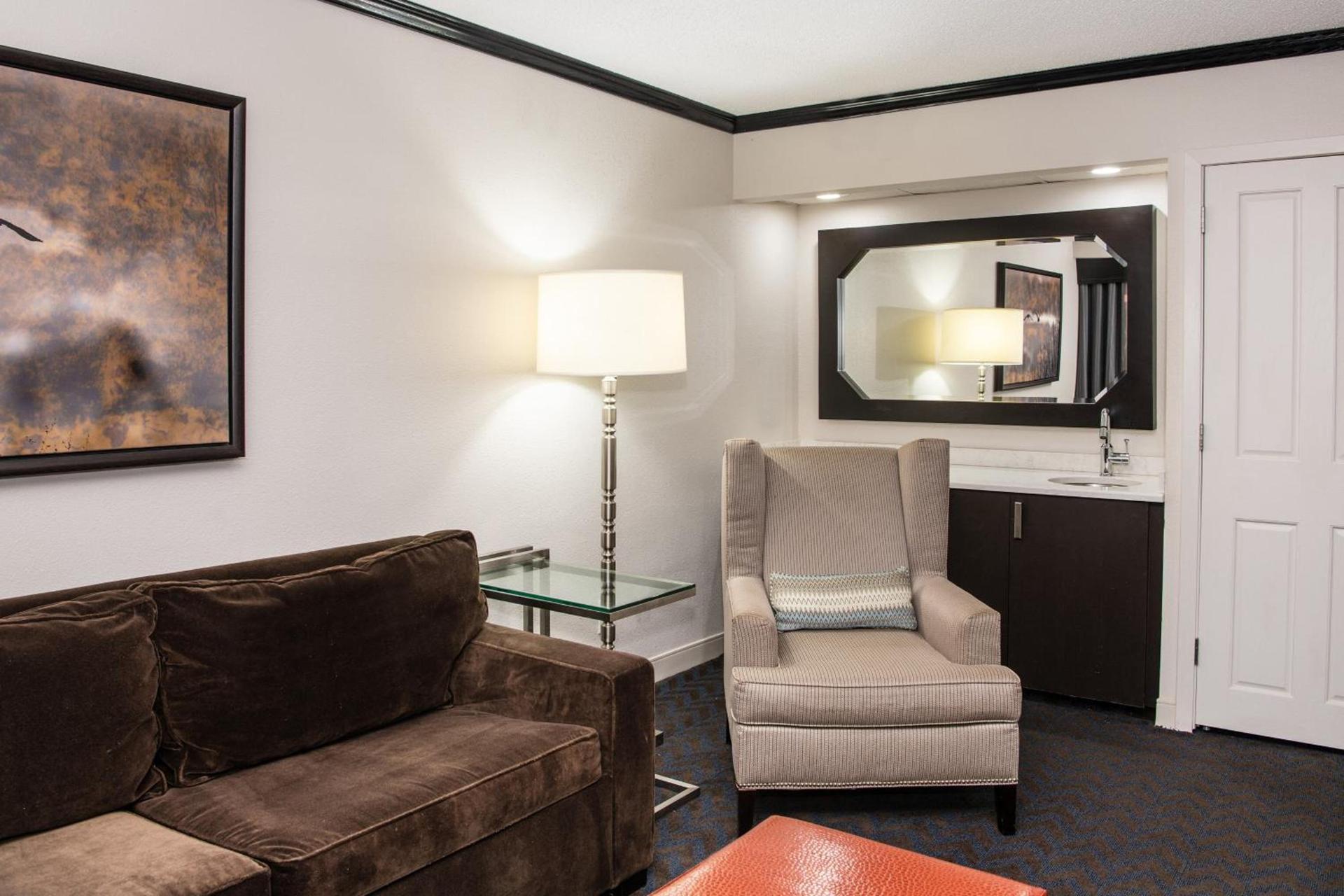 Sheraton Minneapolis West Hotel photo 33