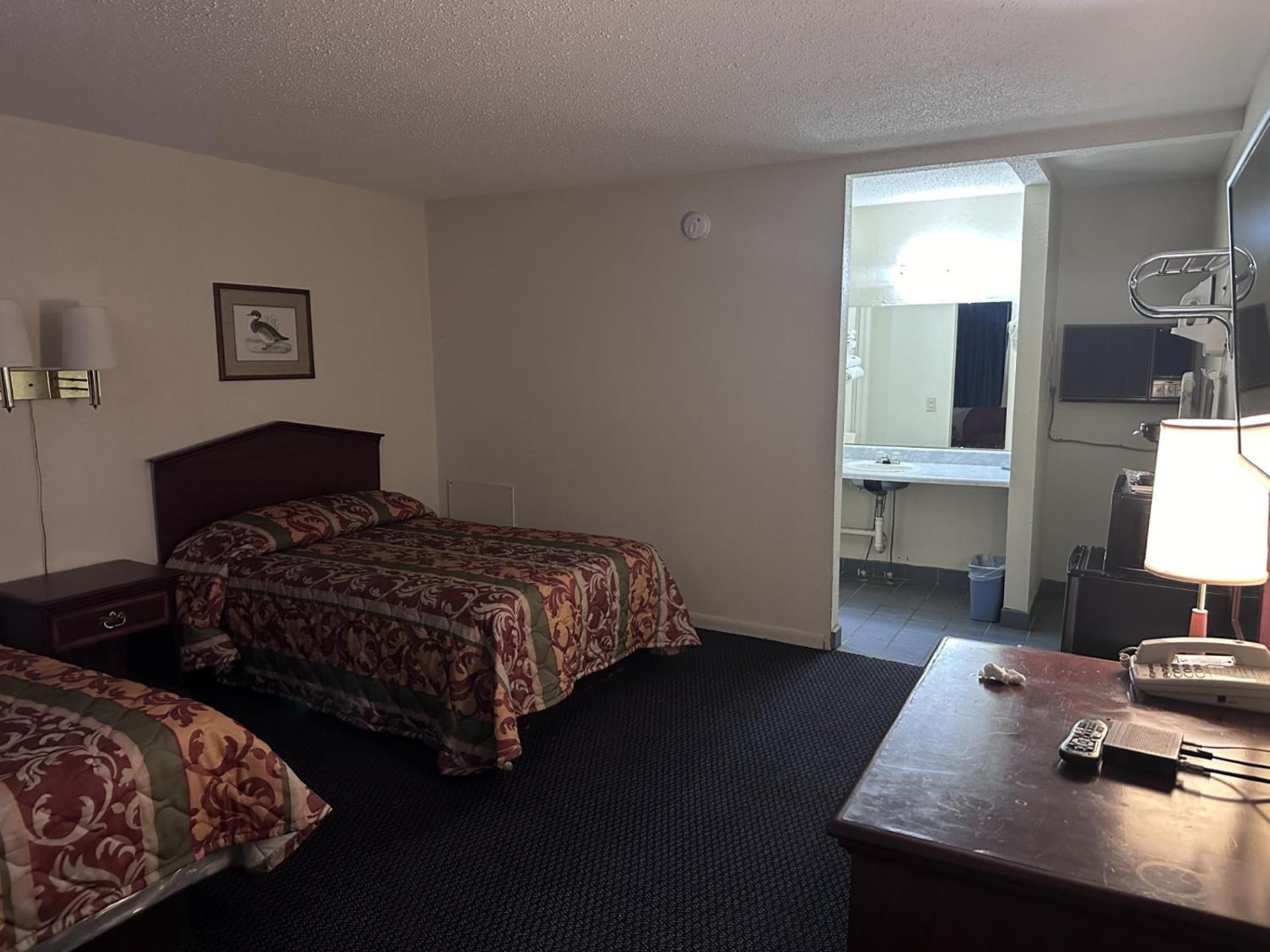 CRYSTAL MOTEL photo 4