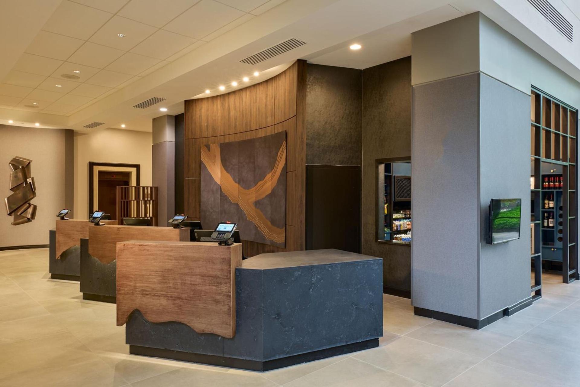 Pittsburgh Airport Marriott photo 5