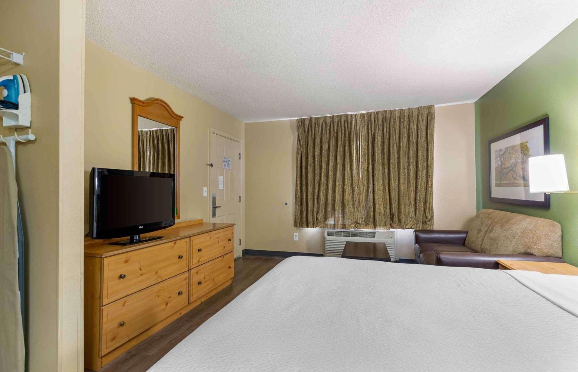 Extended Stay America Select Suites - Denver - Cherry Creek photo 25