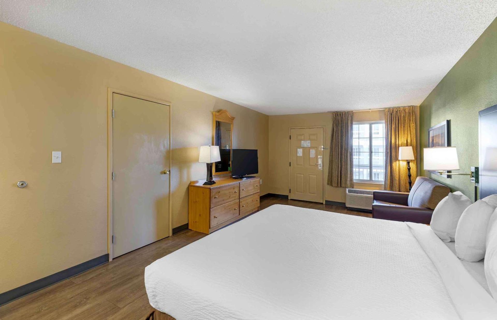 Extended Stay America Select Suites - Denver - Cherry Creek photo 29