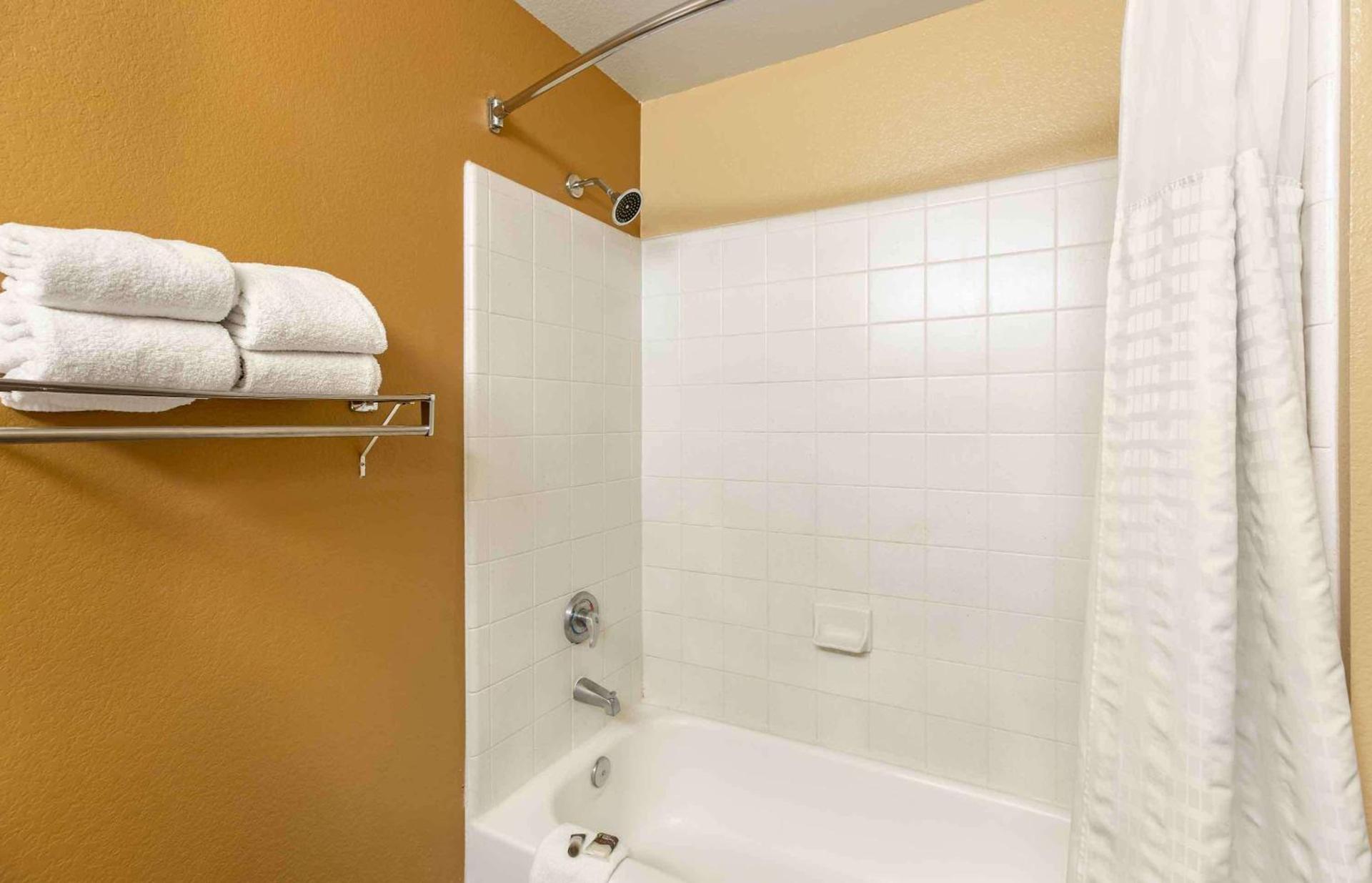 Extended Stay America Select Suites - Denver - Cherry Creek photo 31