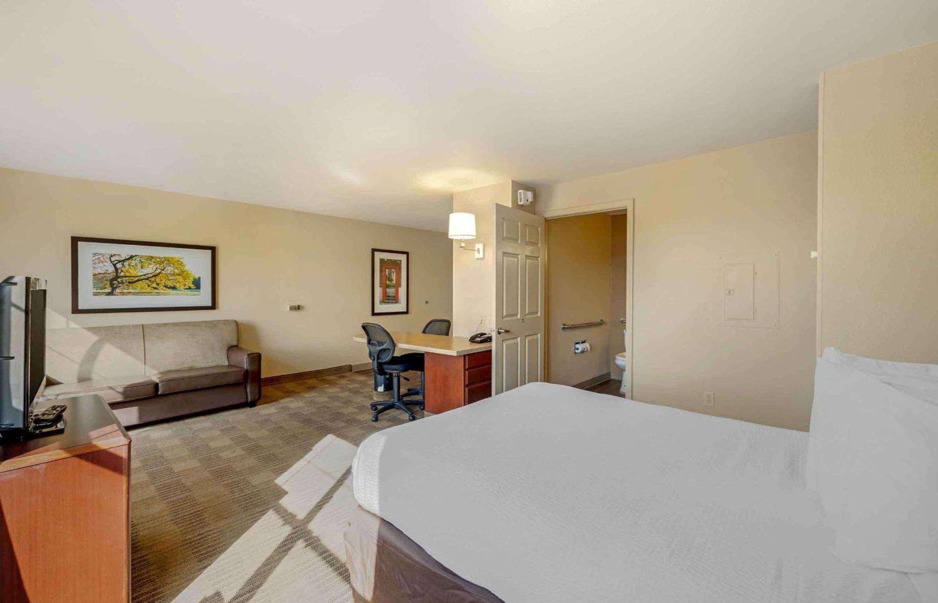 MainStay Suites Las Vegas Flamingo photo 42