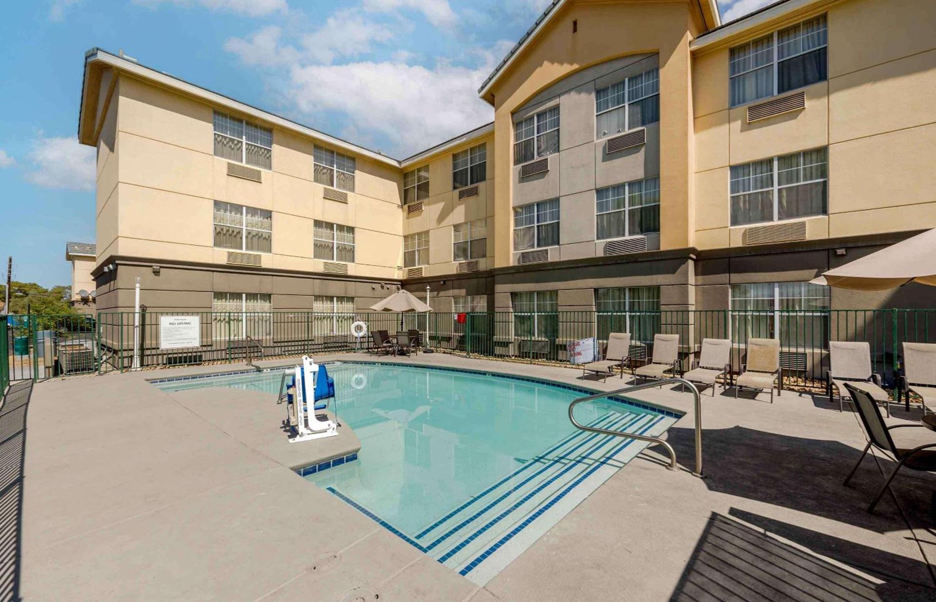 MainStay Suites Las Vegas Flamingo photo 46