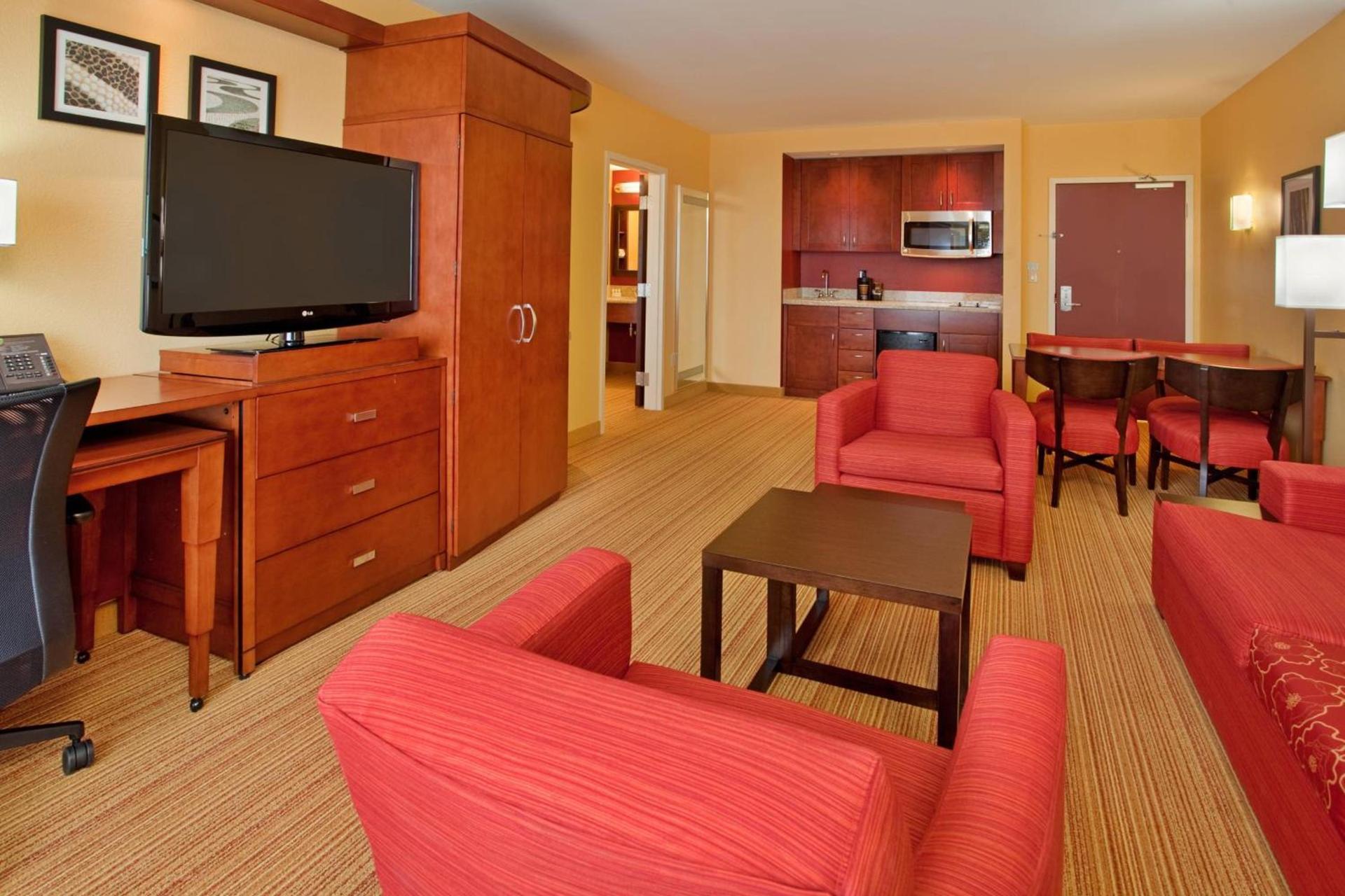 Courtyard by Marriott Pittsburgh North/Cranberry Woods photo 12