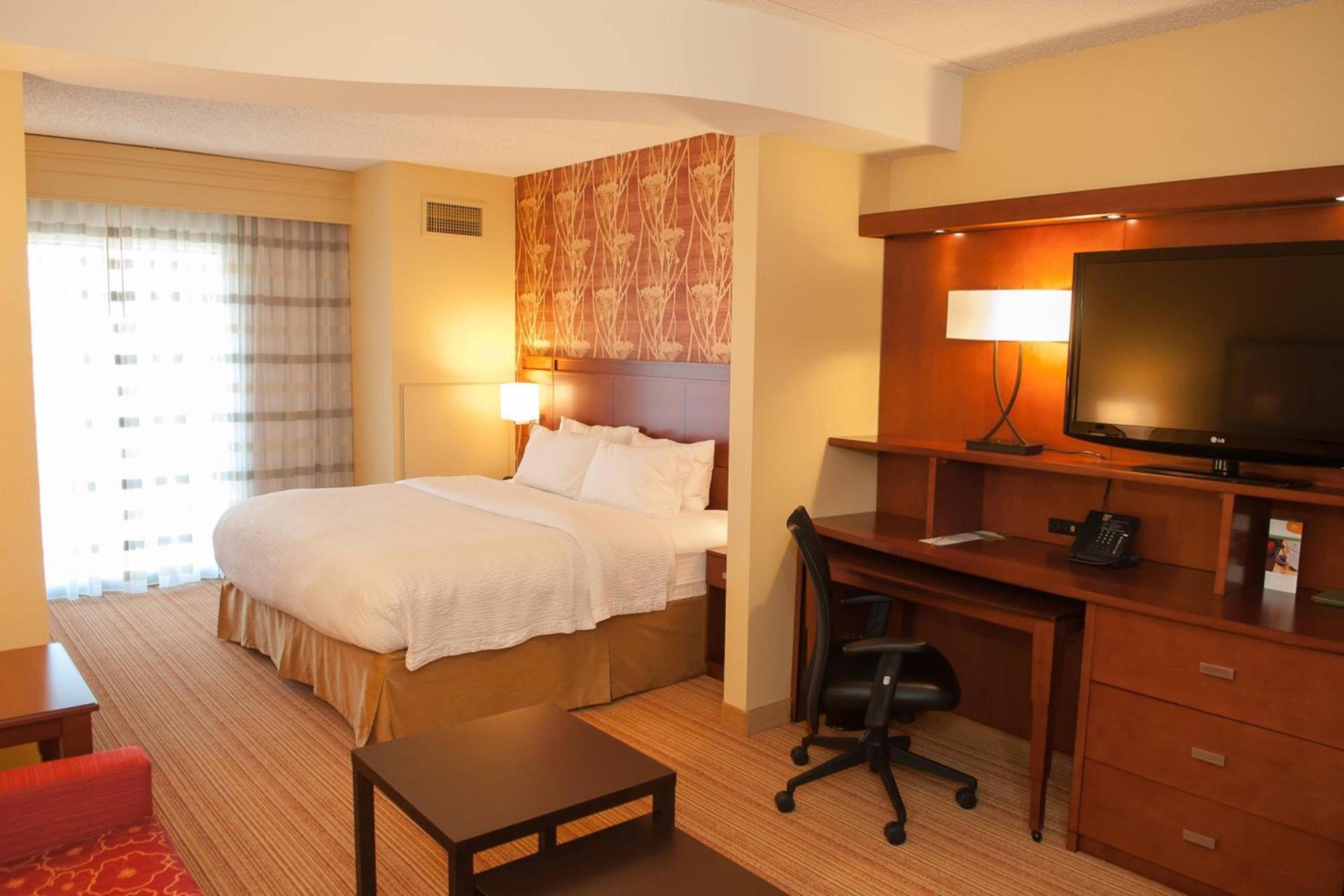 Courtyard by Marriott Pittsburgh North/Cranberry Woods photo 15