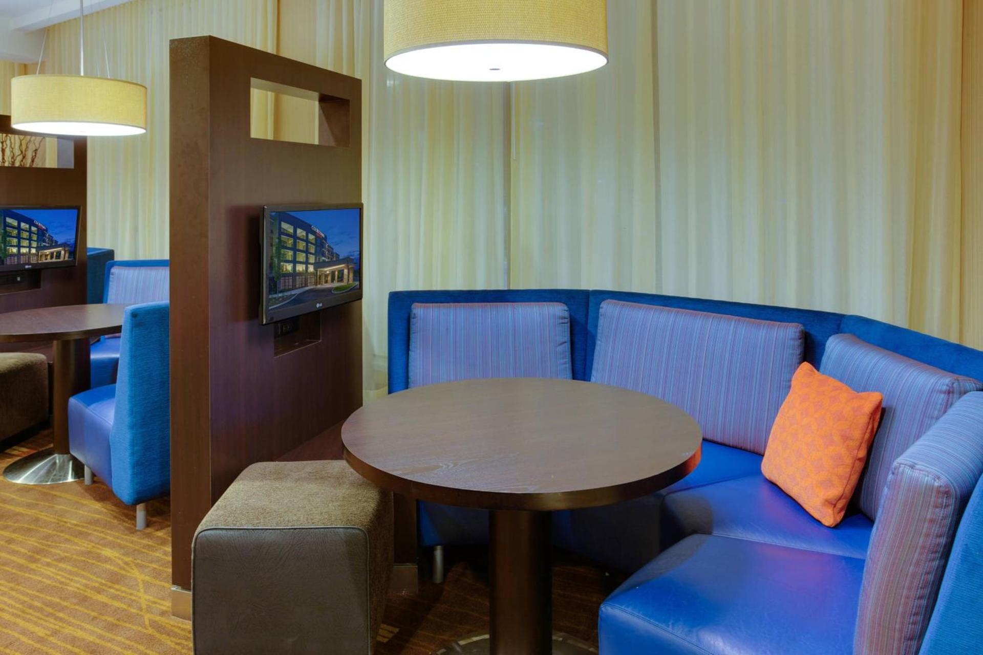 Courtyard by Marriott Pittsburgh North/Cranberry Woods photo 20