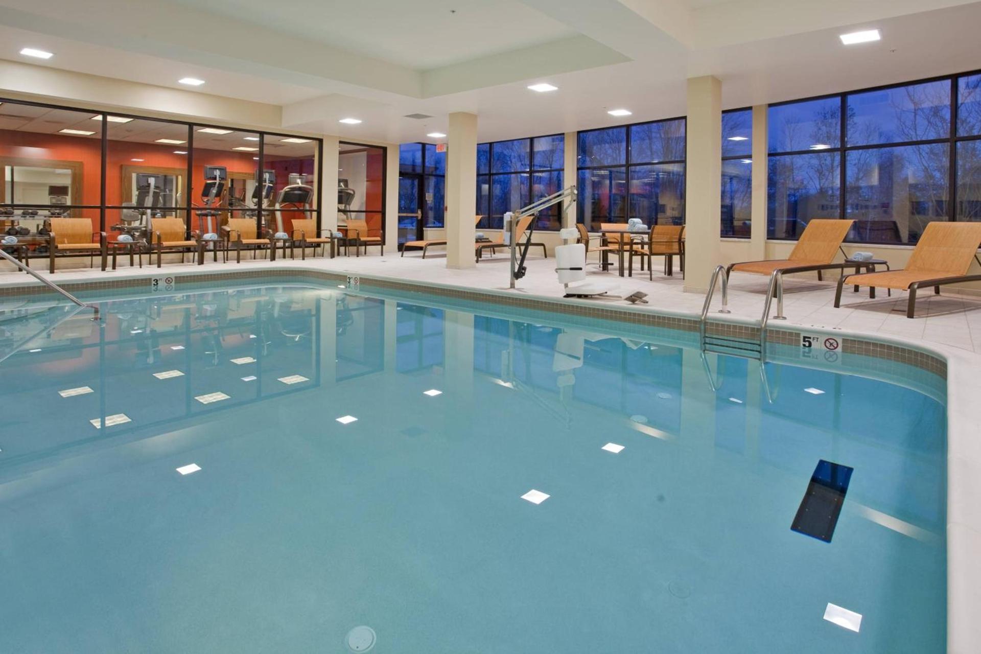 Courtyard by Marriott Pittsburgh North/Cranberry Woods photo 28