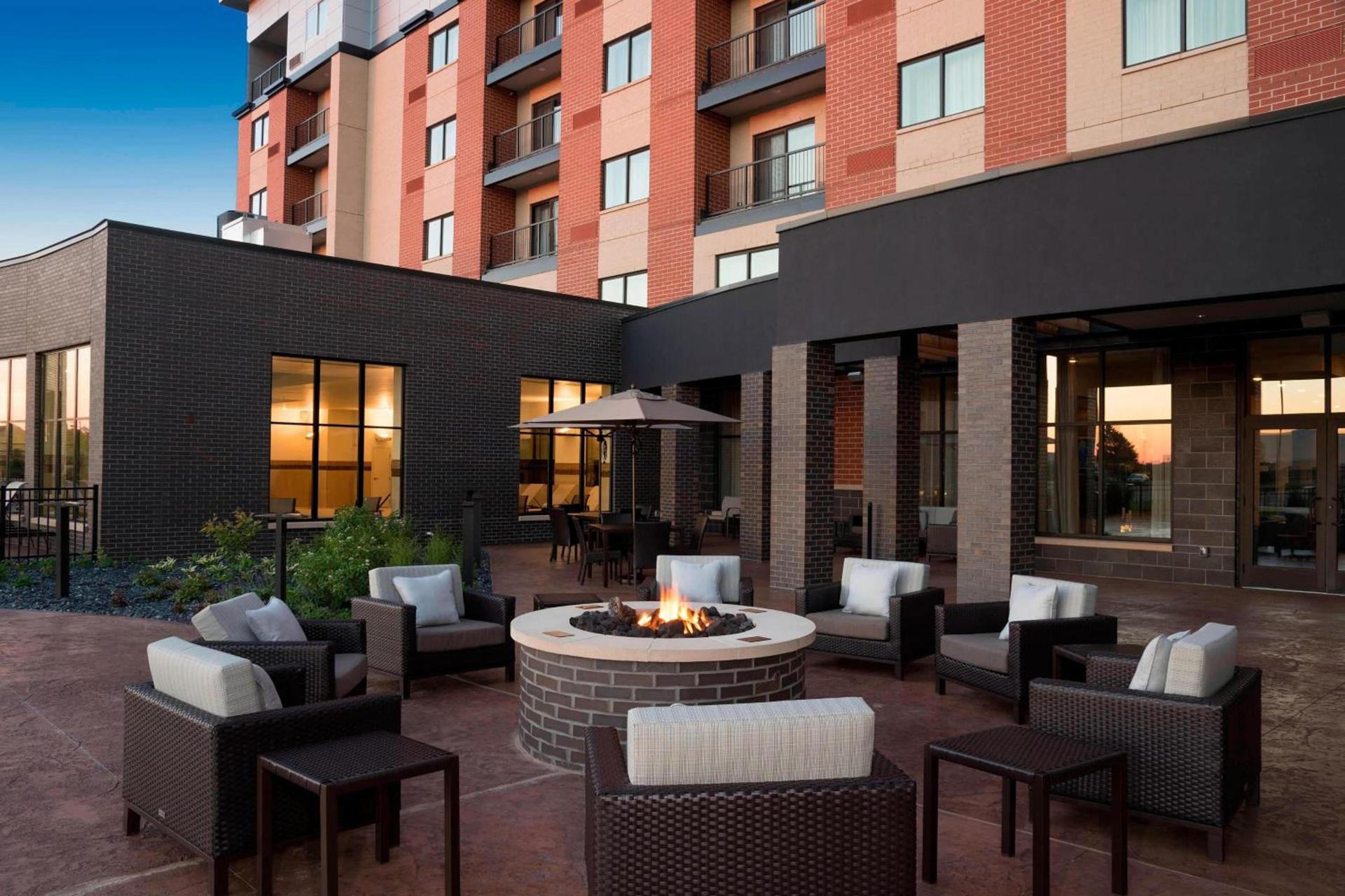 Courtyard by Marriott Mt. Pleasant at Central Michigan University photo 5