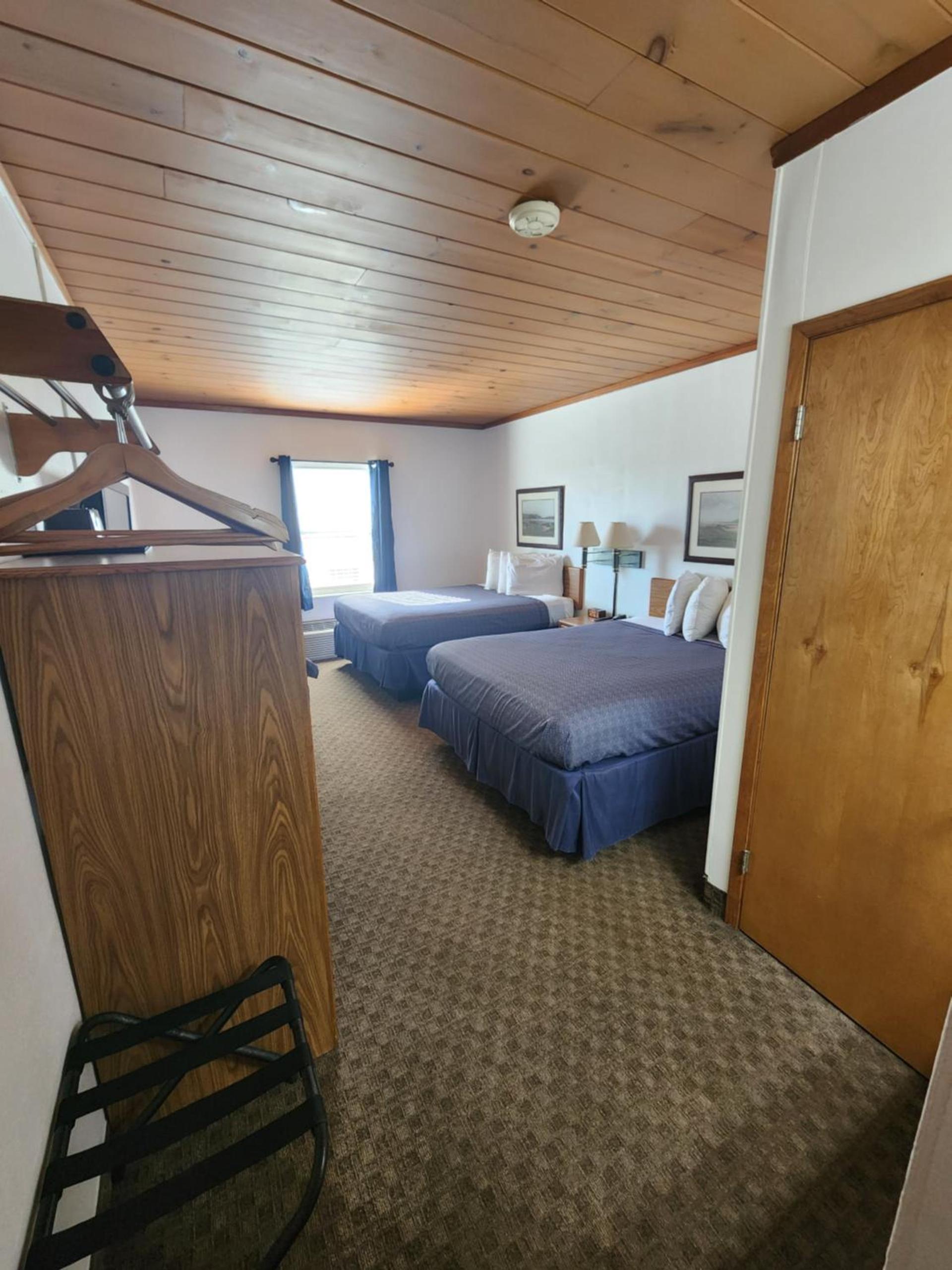 Lantern Motel photo 36