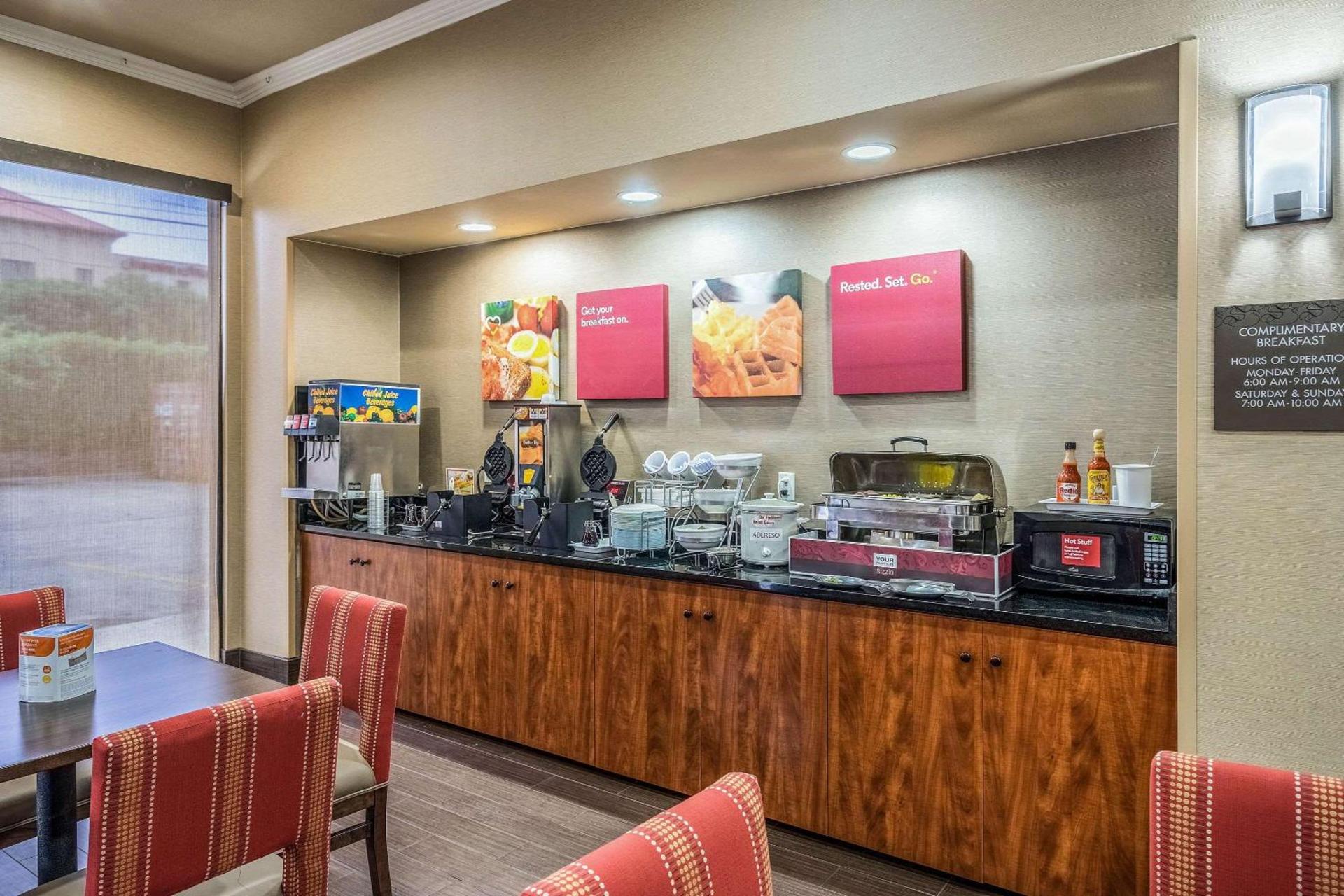 Comfort Suites Near Texas State University photo 31